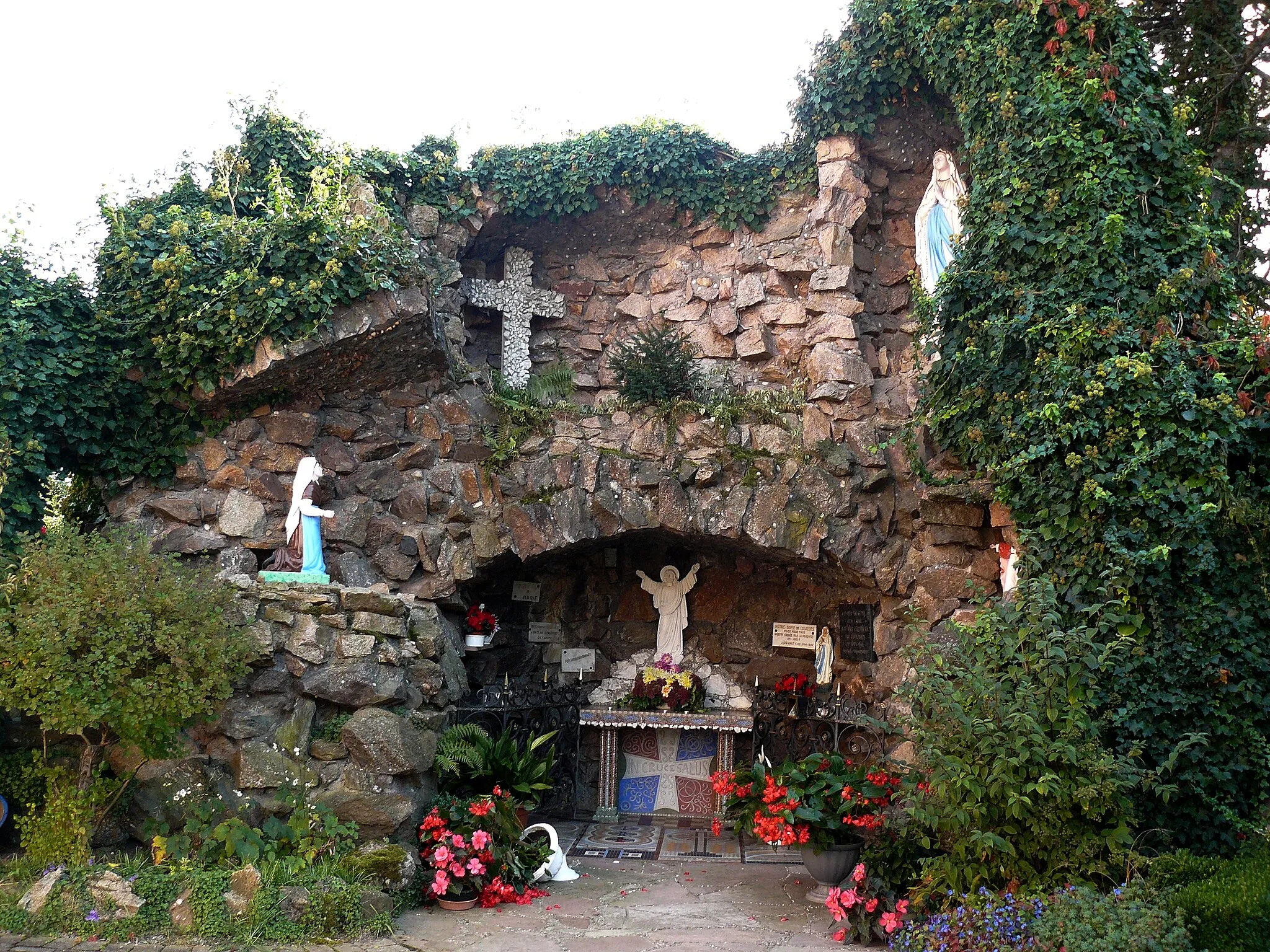 Photo showing: Grotte de Lourdes à Ohnenheim