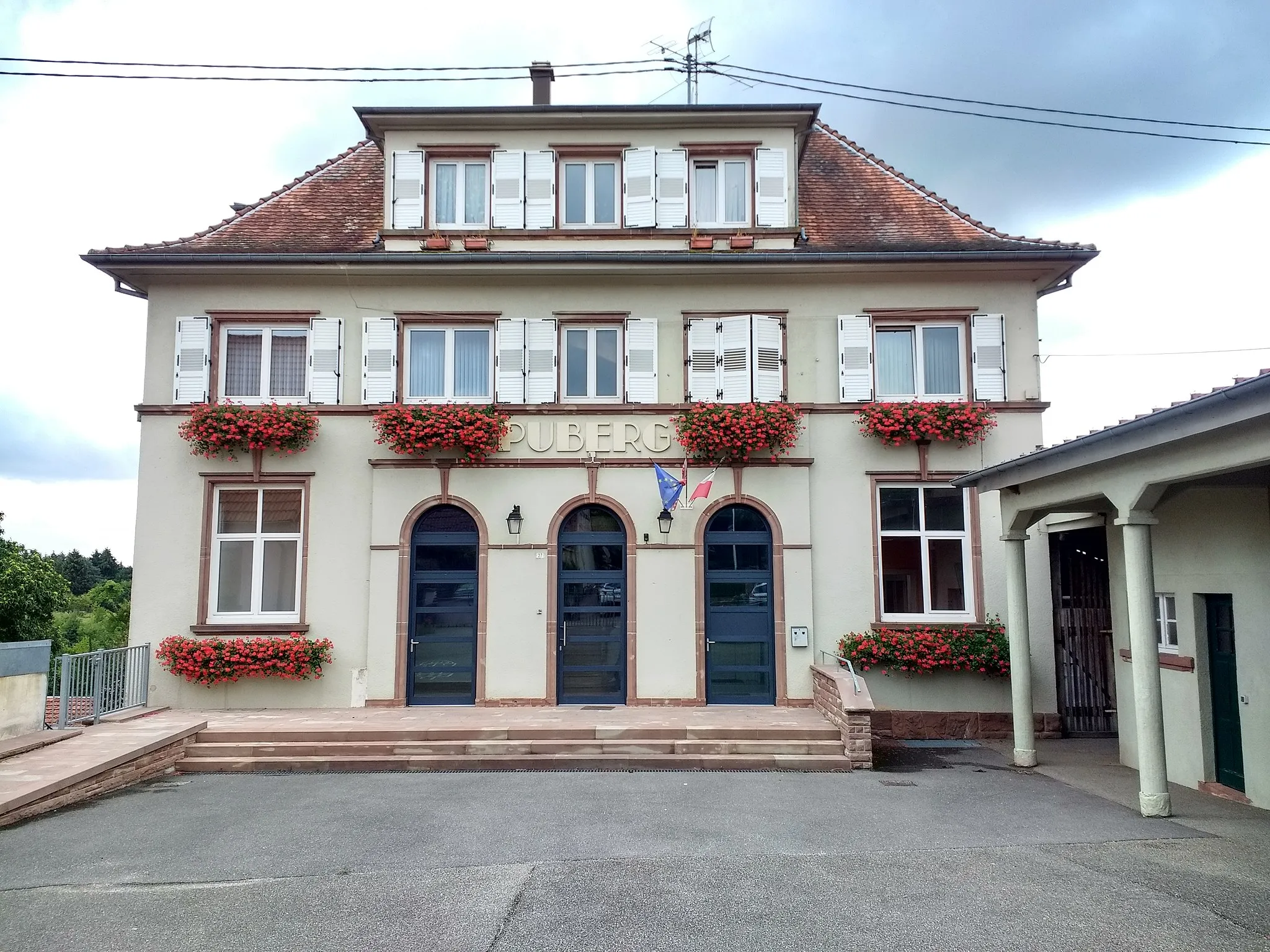 Photo showing: Mairie de Puberg