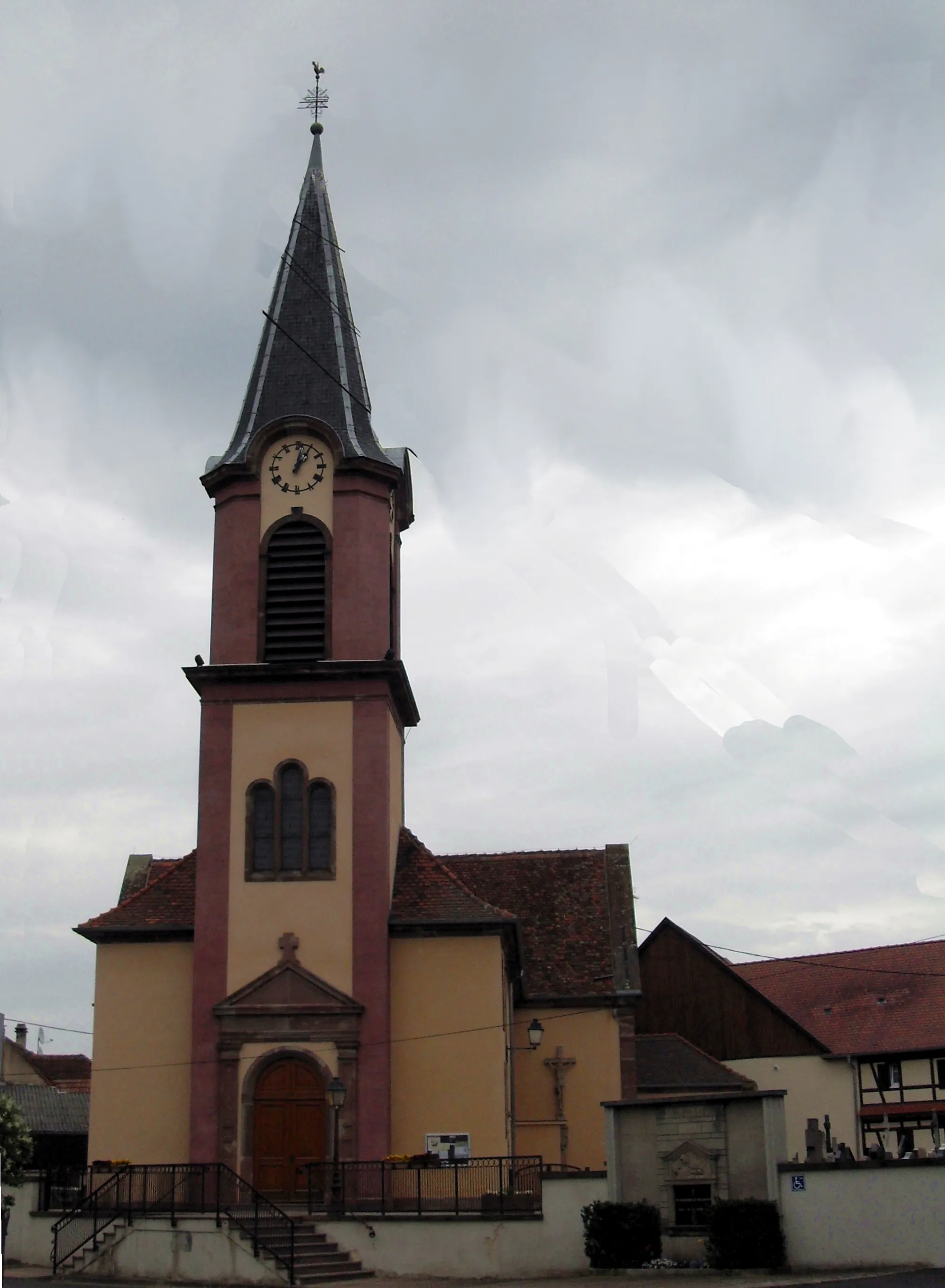 Photo showing: L'église Saint-Léger à Schaeffersheim, côté est