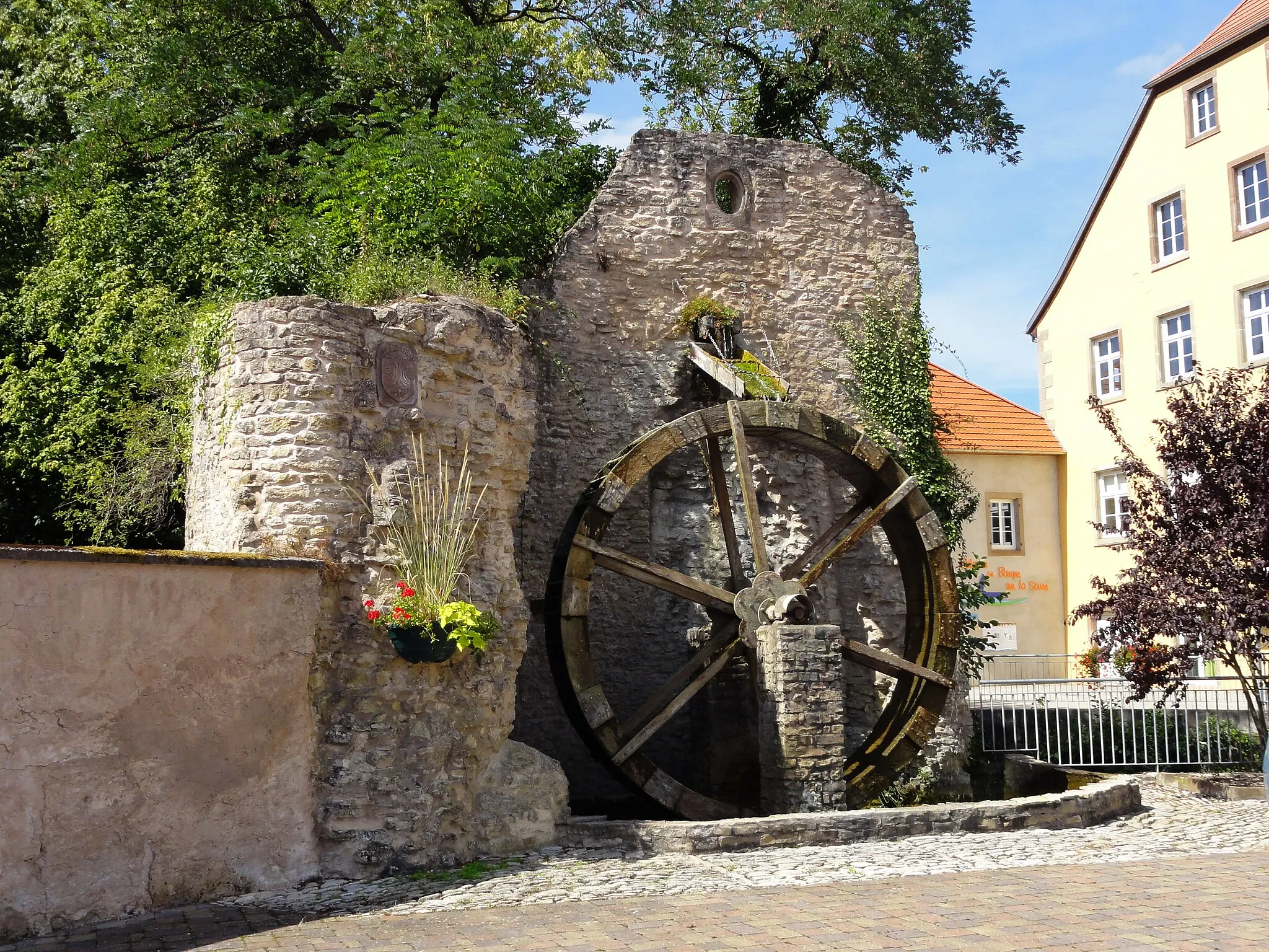 Photo showing: This building is indexed in the base Mérimée, a database of architectural heritage maintained by the French Ministry of Culture, under the reference IA67005991 .