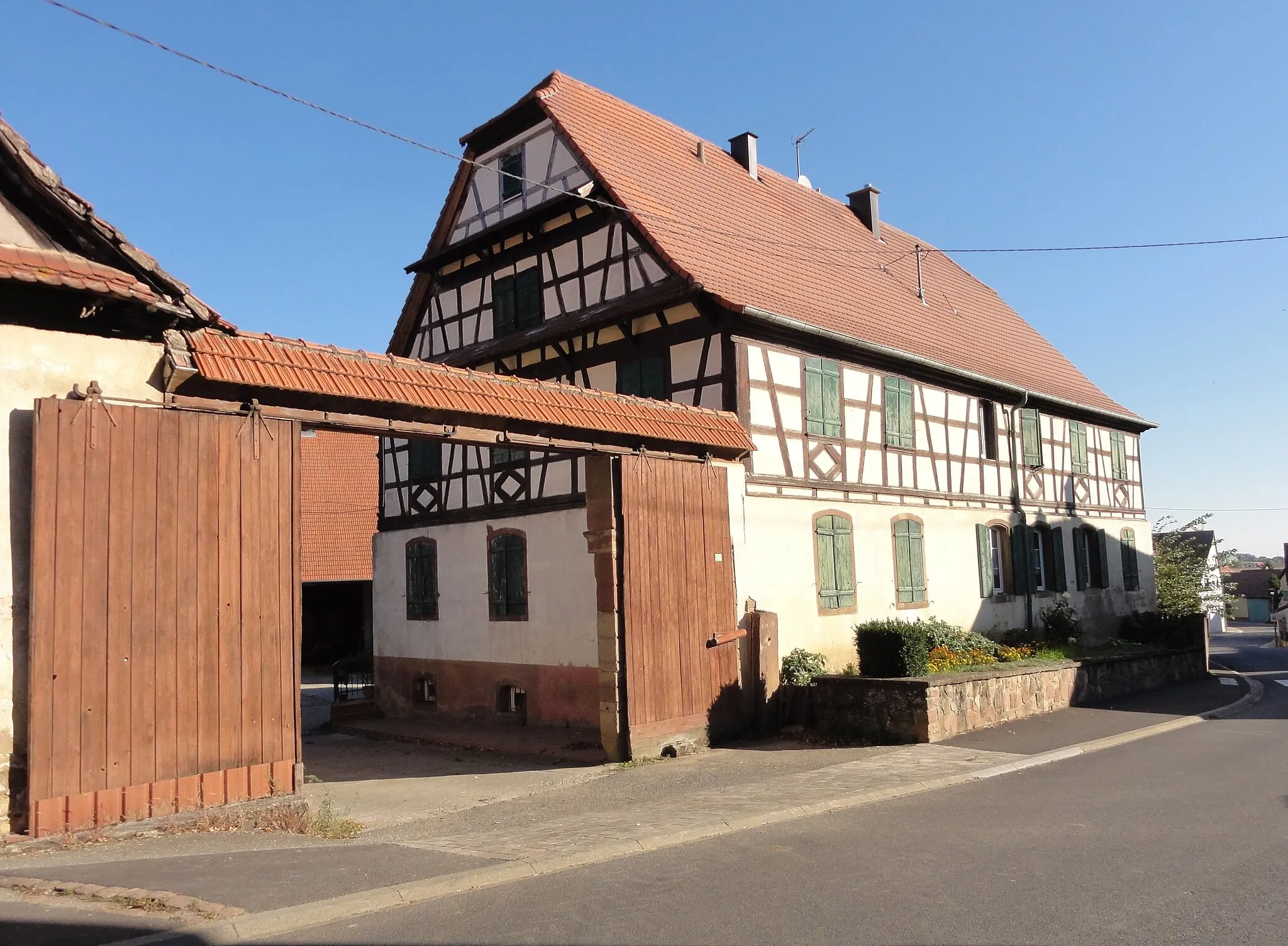 Photo showing: This building is indexed in the base Mérimée, a database of architectural heritage maintained by the French Ministry of Culture, under the reference IA67009202 .