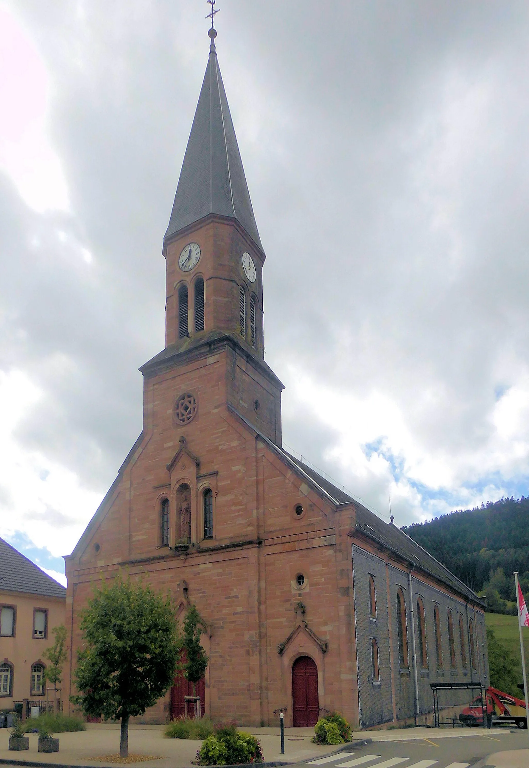 Photo showing: L'église Sainte-Madeleine de Steige