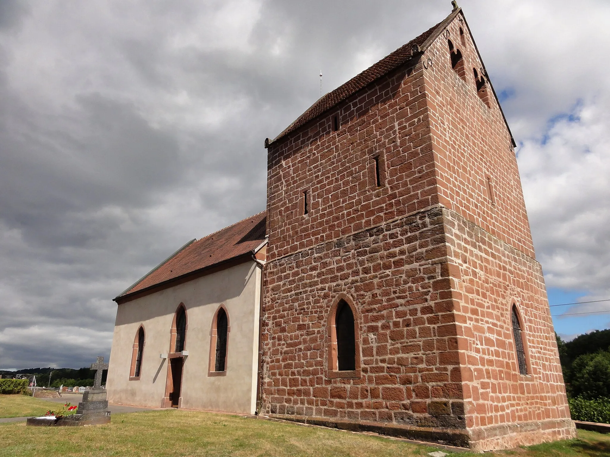 Photo showing: This building is inscrit au titre des monuments historiques de la France. It is indexed in the base Mérimée, a database of architectural heritage maintained by the French Ministry of Culture, under the references PA00135155 and IA67006889 .