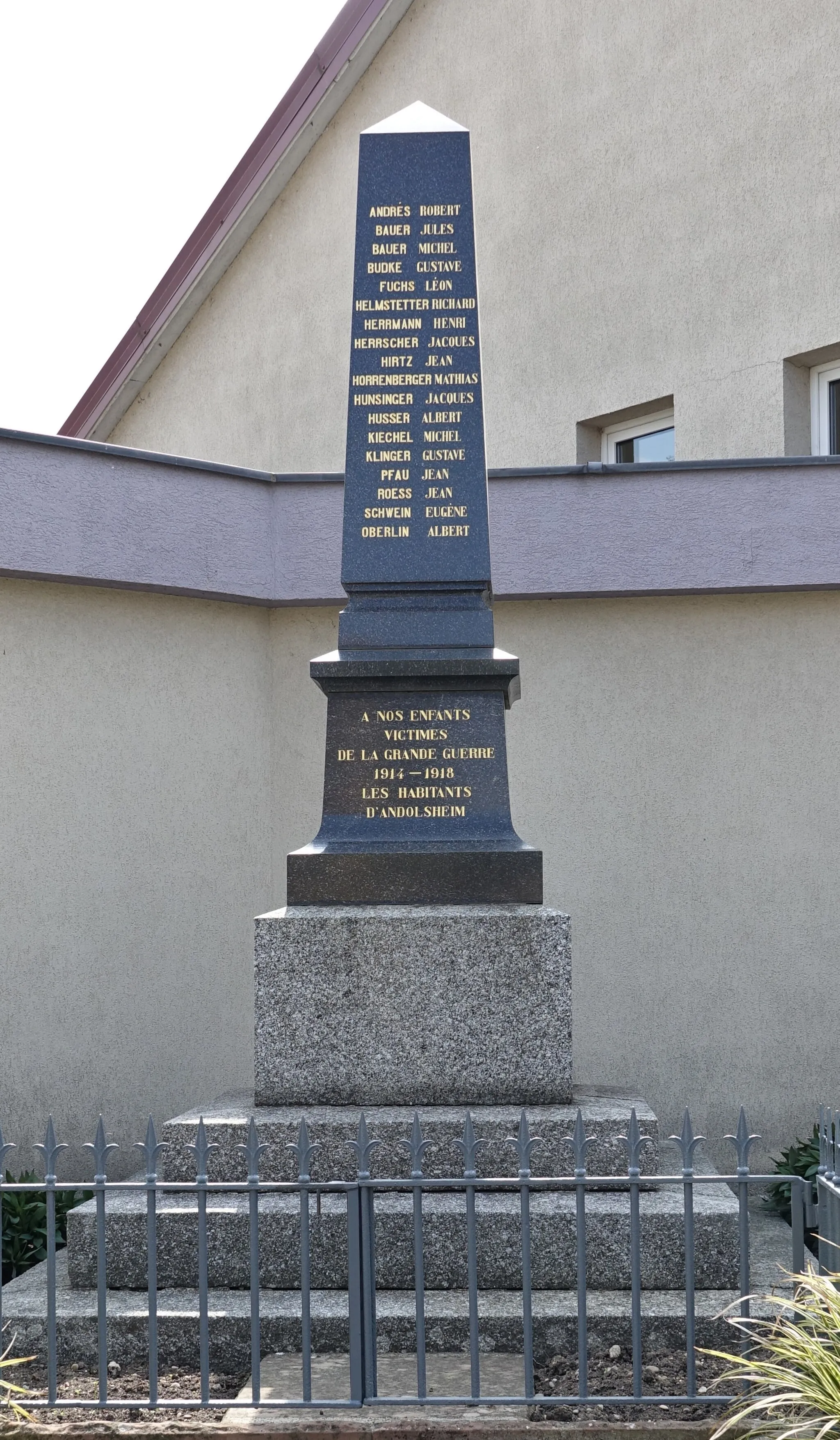 Photo showing: War Memorial of the First World War in Andolsheim (Haut-Rhin, France).