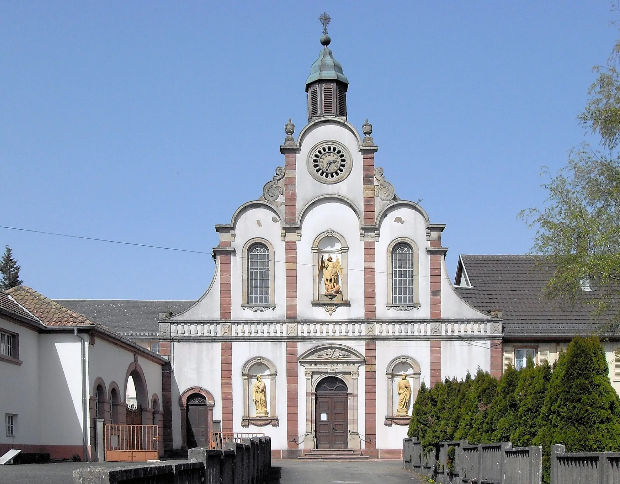 Photo showing: Eglise St-Joseph du couvent des Bénédictines-adoratrices à Bellemagny