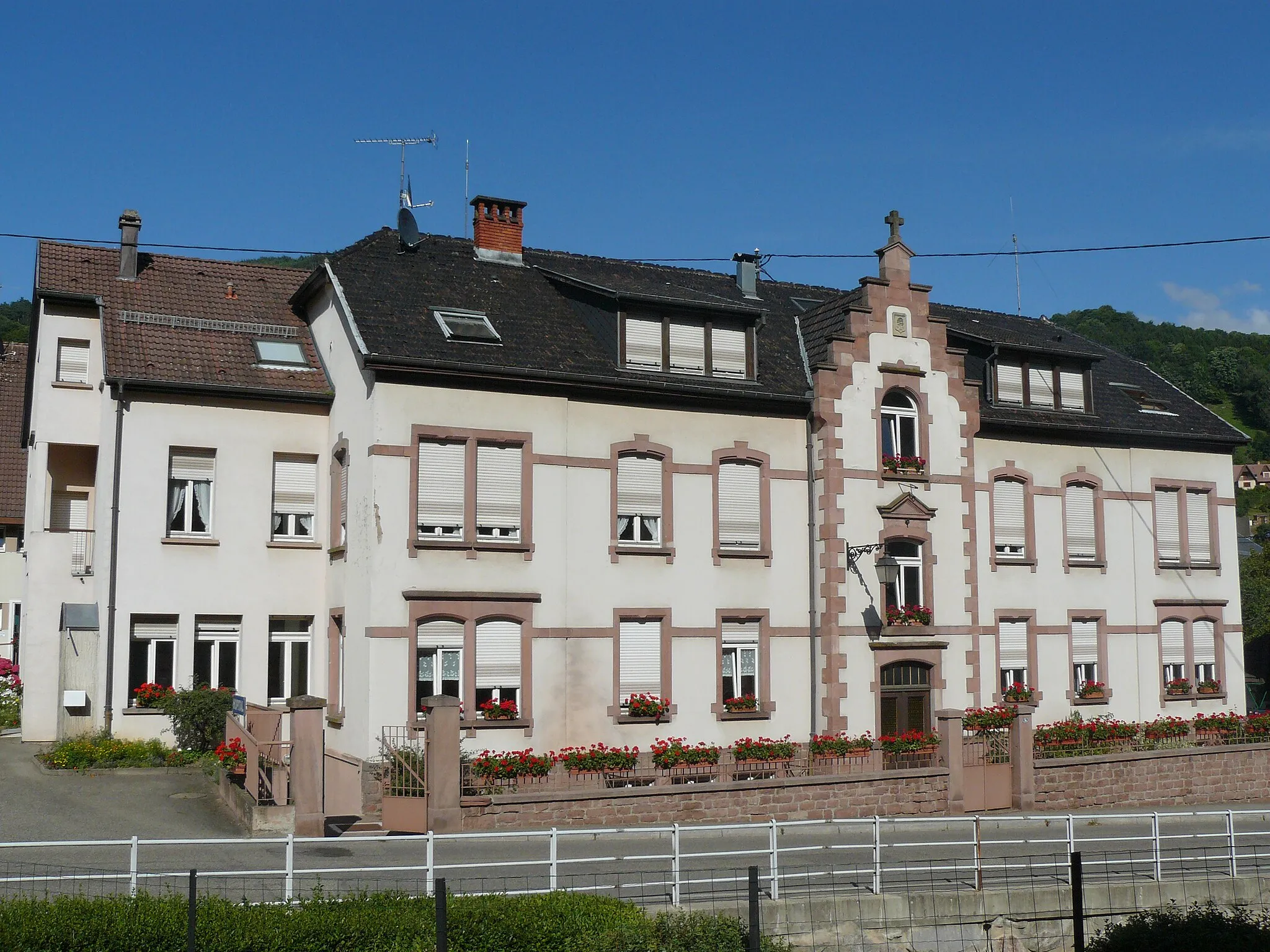 Photo showing: Hôpital de Fréland