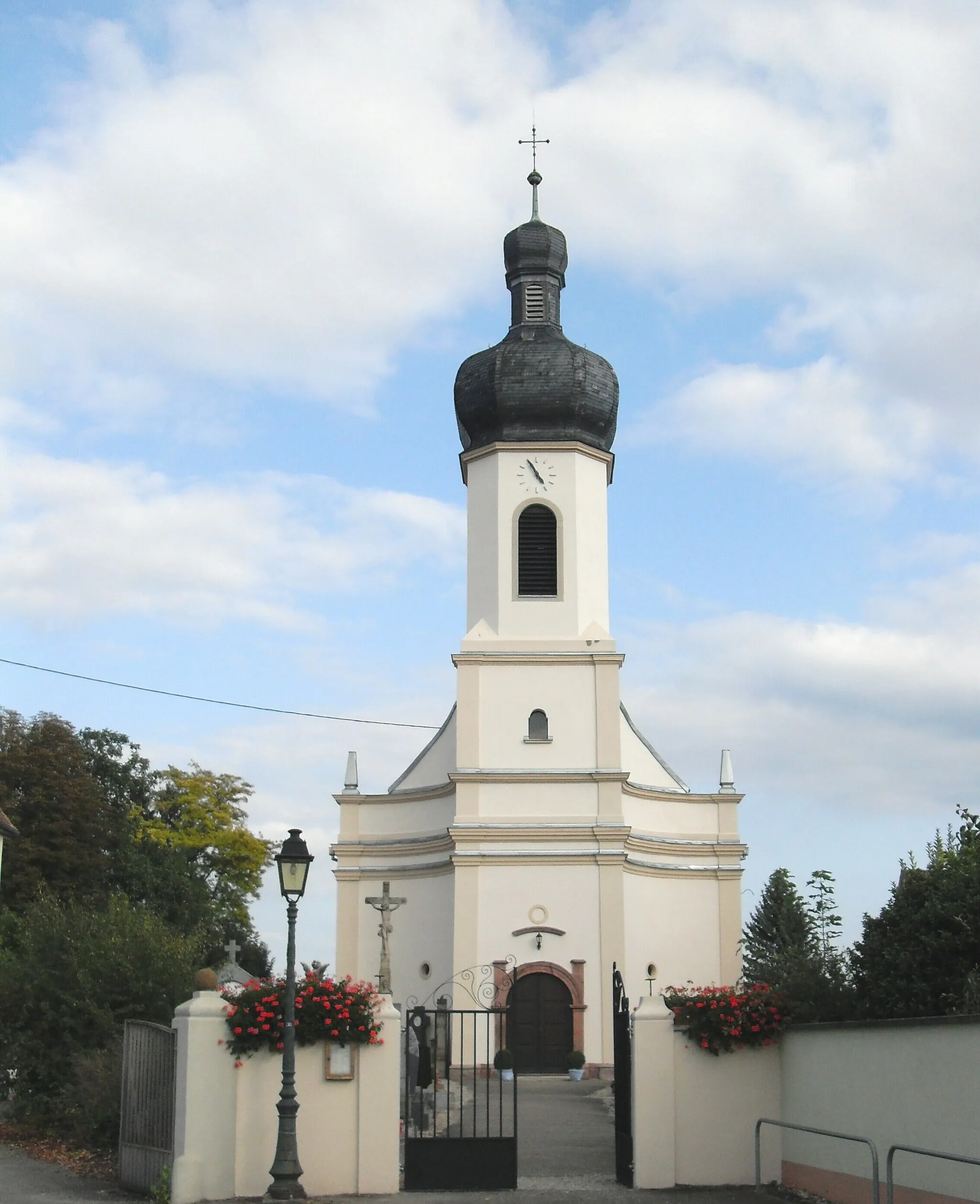 Photo showing: L'église de l'Exaltation de la Sainte-Croix à Grussenheim