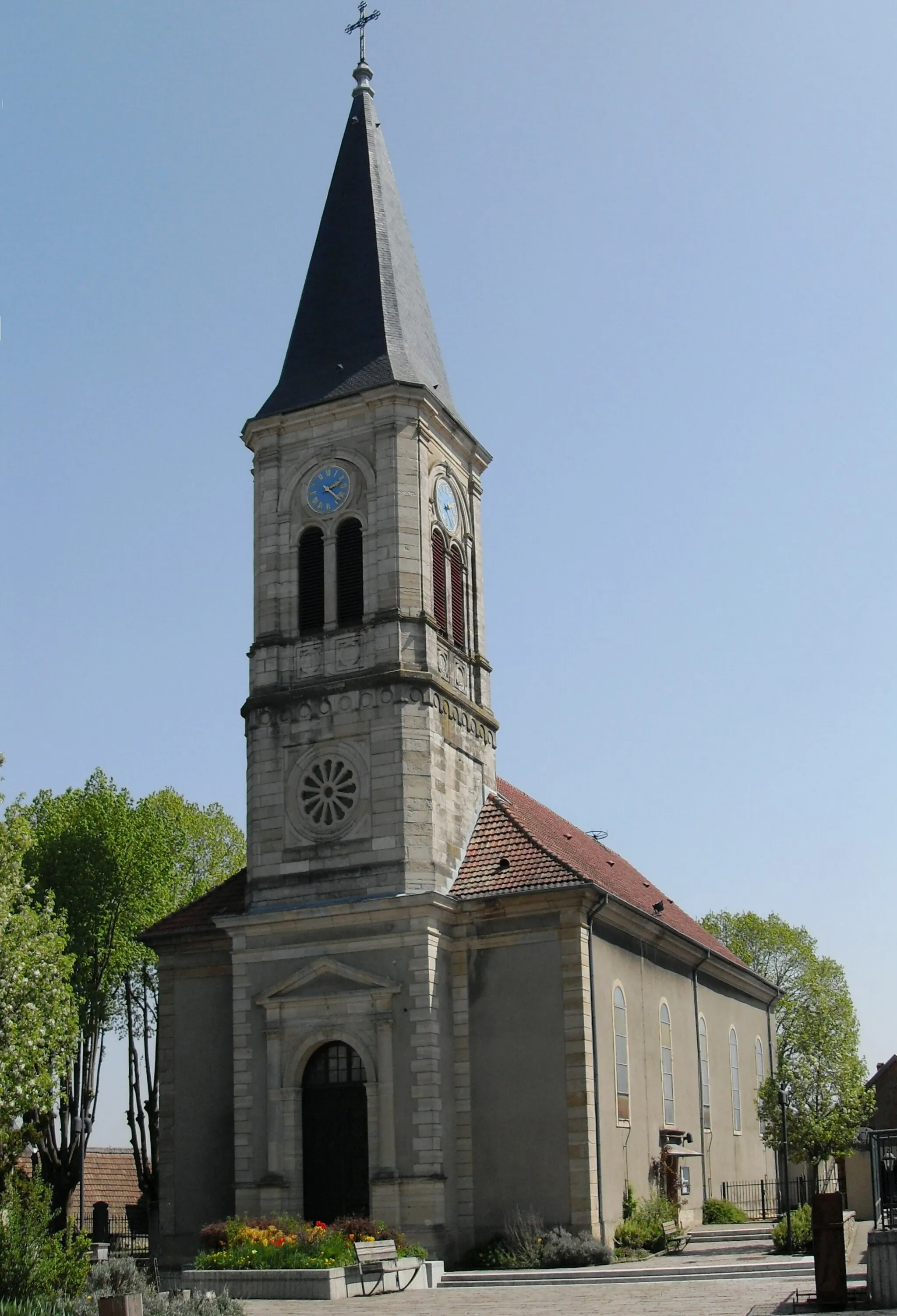 Photo showing: L'église Saint-Pierre et Saint-Paul à Hochstatt