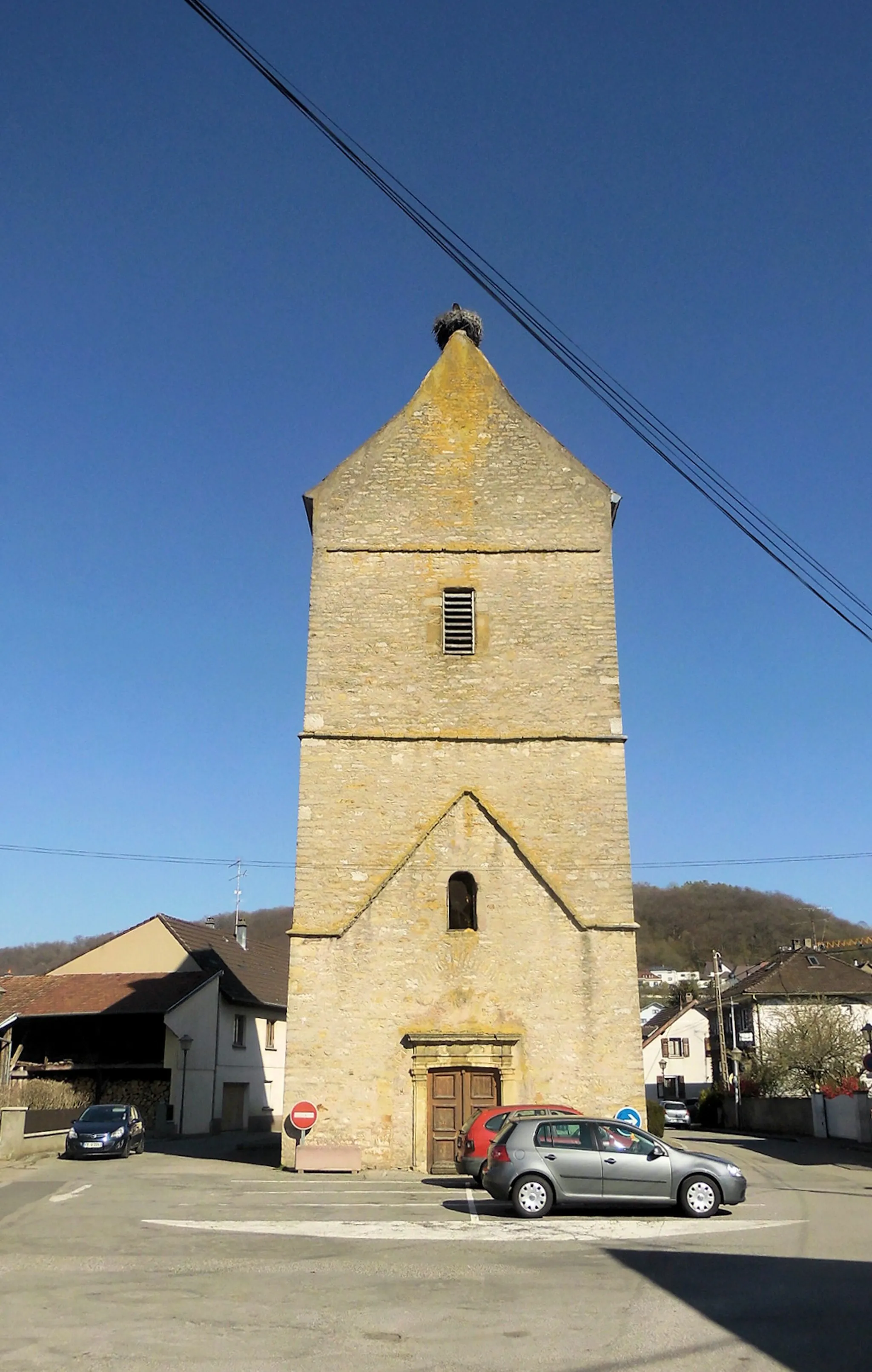 Photo showing: Les vestiges du clocher de la chapelle Saint-Nicolas d'Illfurth