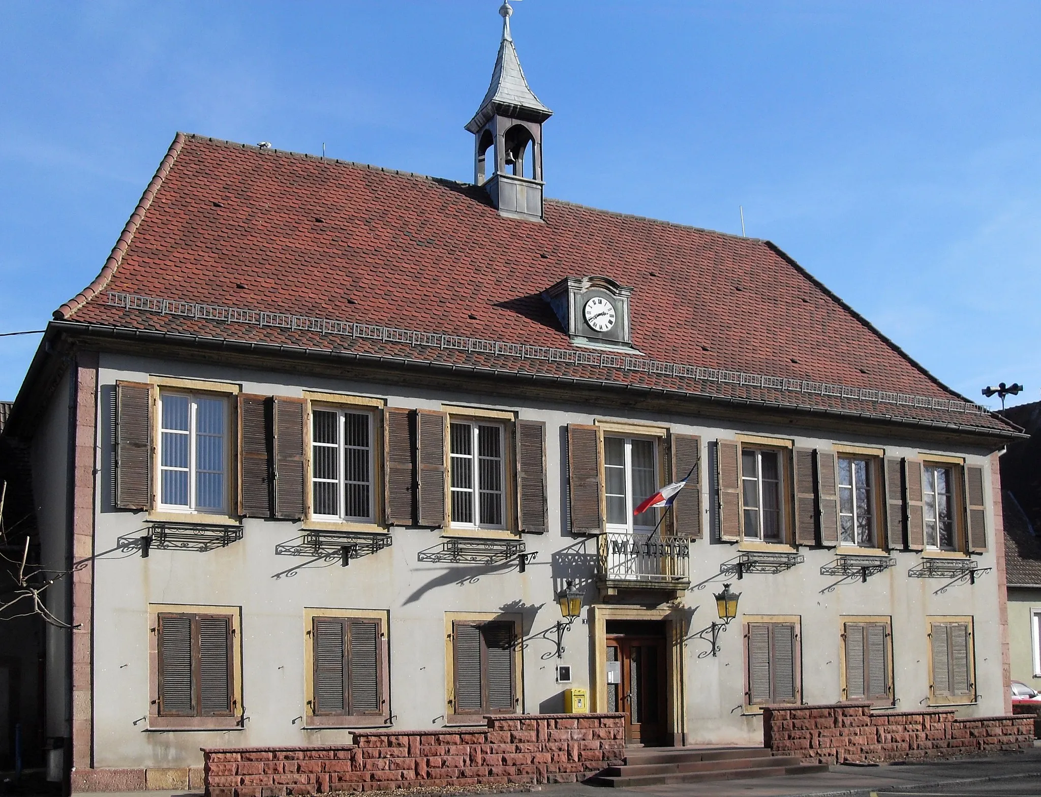 Photo showing: La mairie d'Issenheim