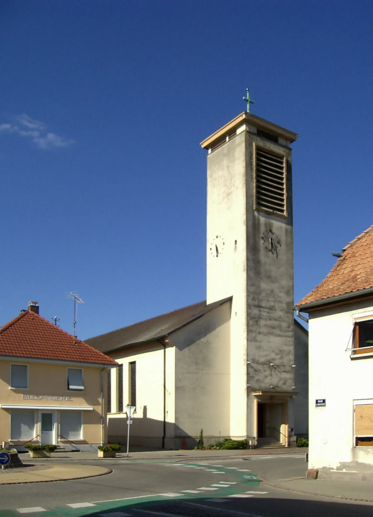 Photo showing: L'église Sainte-Agathe à Munchhouse, côté sud-ouest