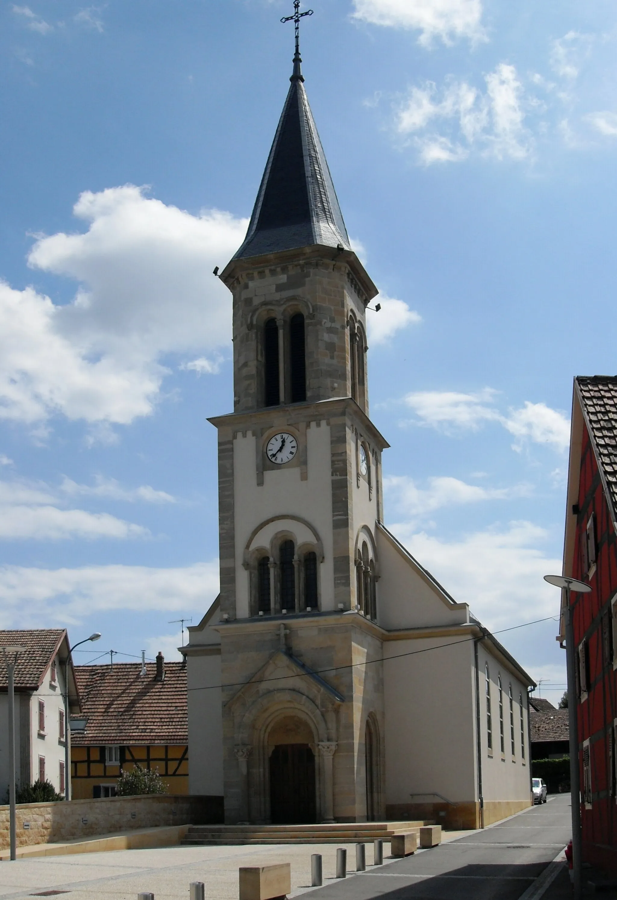 Photo showing: L'église Saint-Georges à Muespach-le-Haut, côté nord-ouest