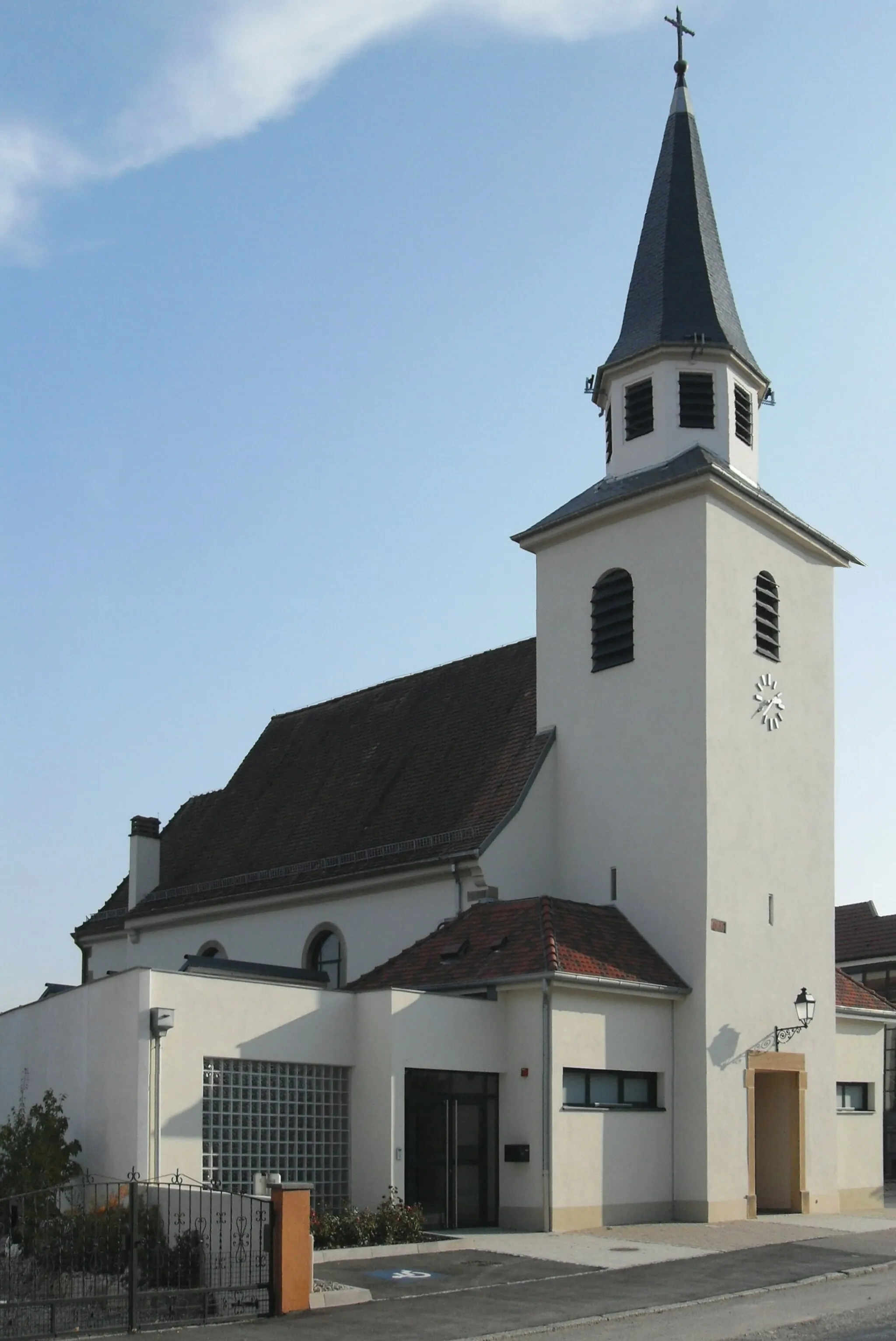 Photo showing: L'église Saint-Ulrich à Niffer, côté nord