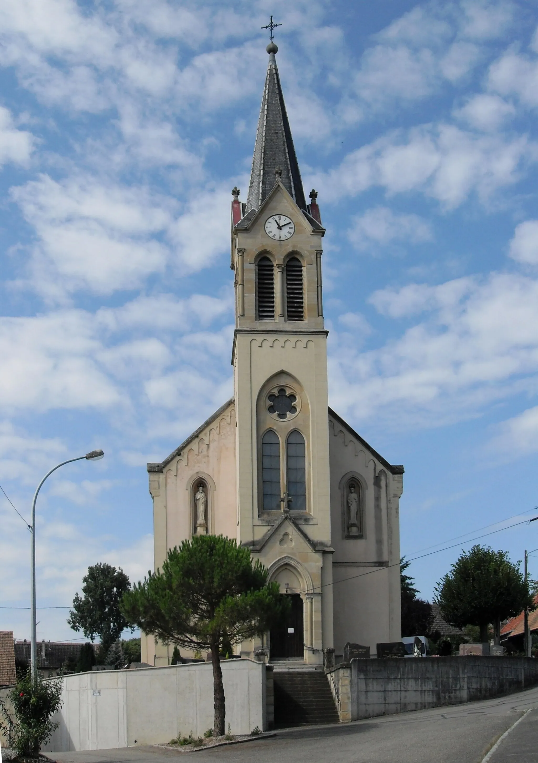 Photo showing: L'église Saint-Maurice à Ranspach-le-Bas, côté nord-est