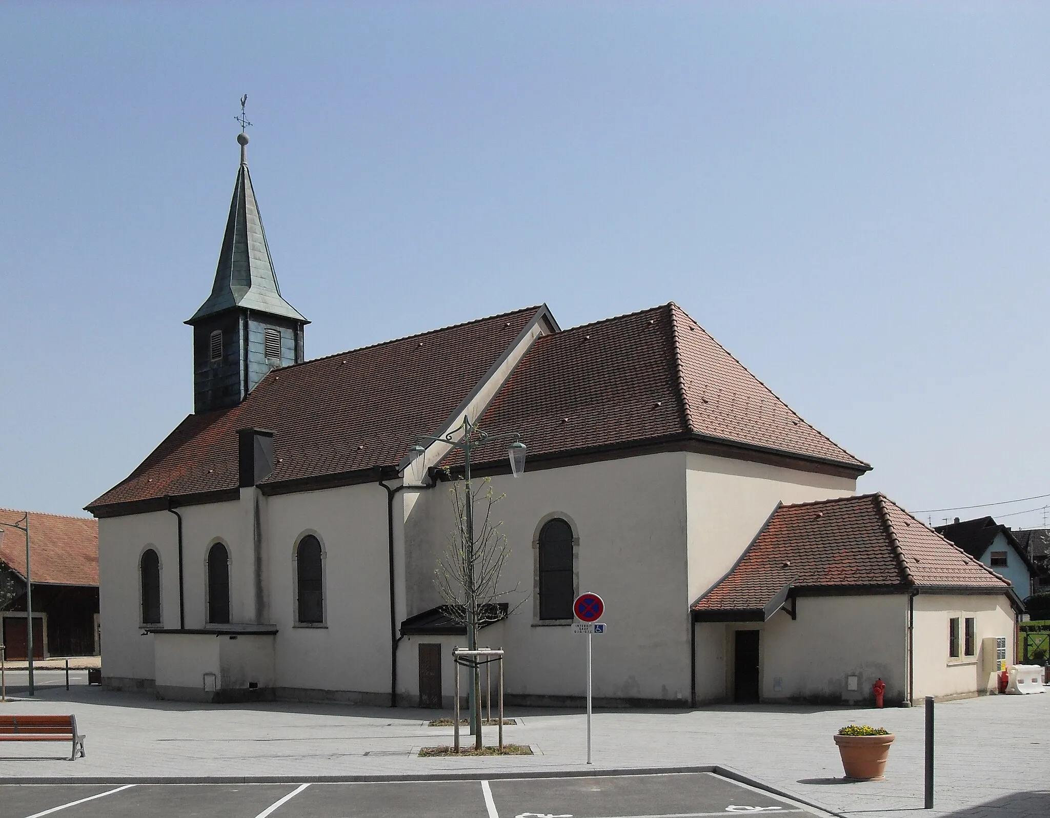 Photo showing: L'église Saint-Antoine à Retzwiller, côté nord-ouest