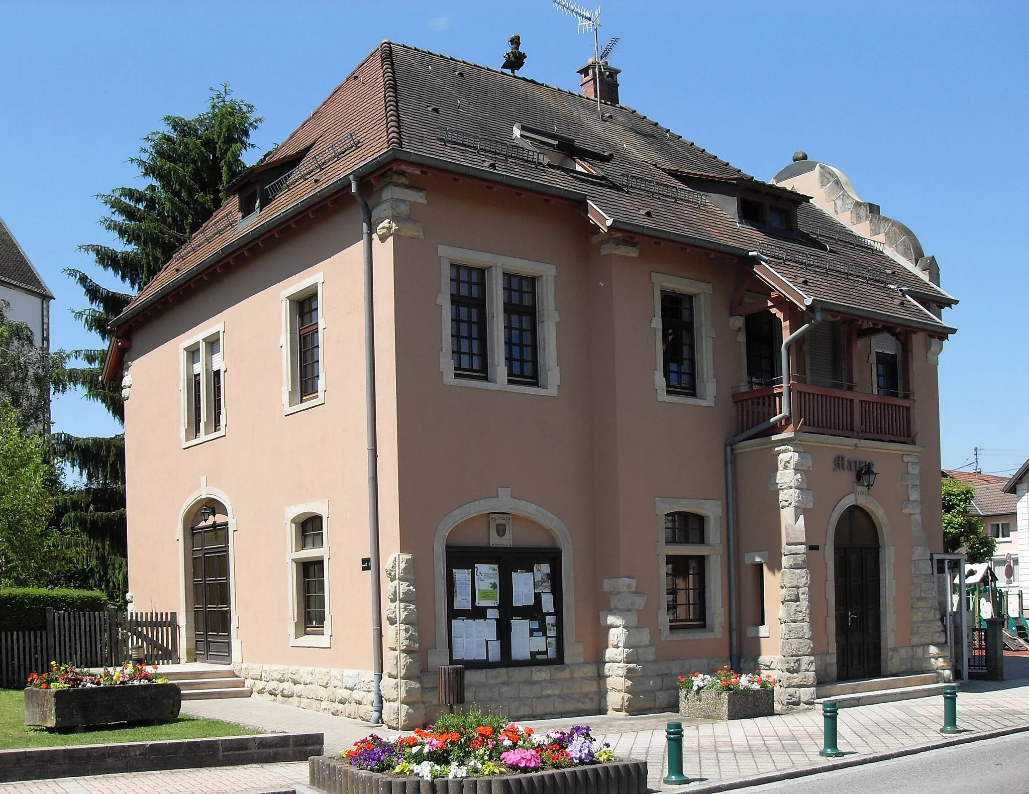 Photo showing: L'ancienne mairie de Spechbach-le-Haut