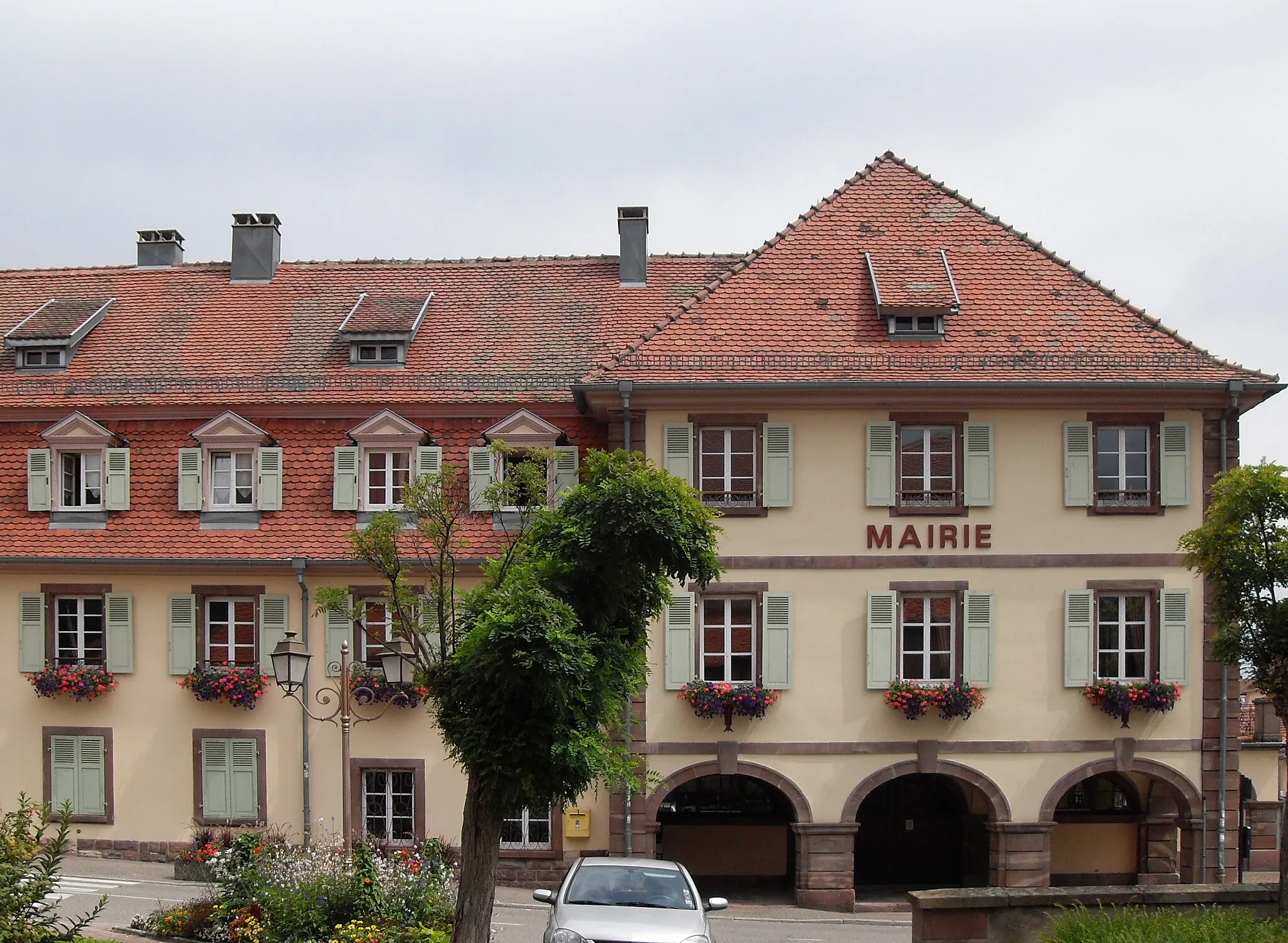 Photo showing: La mairie Wattwiller