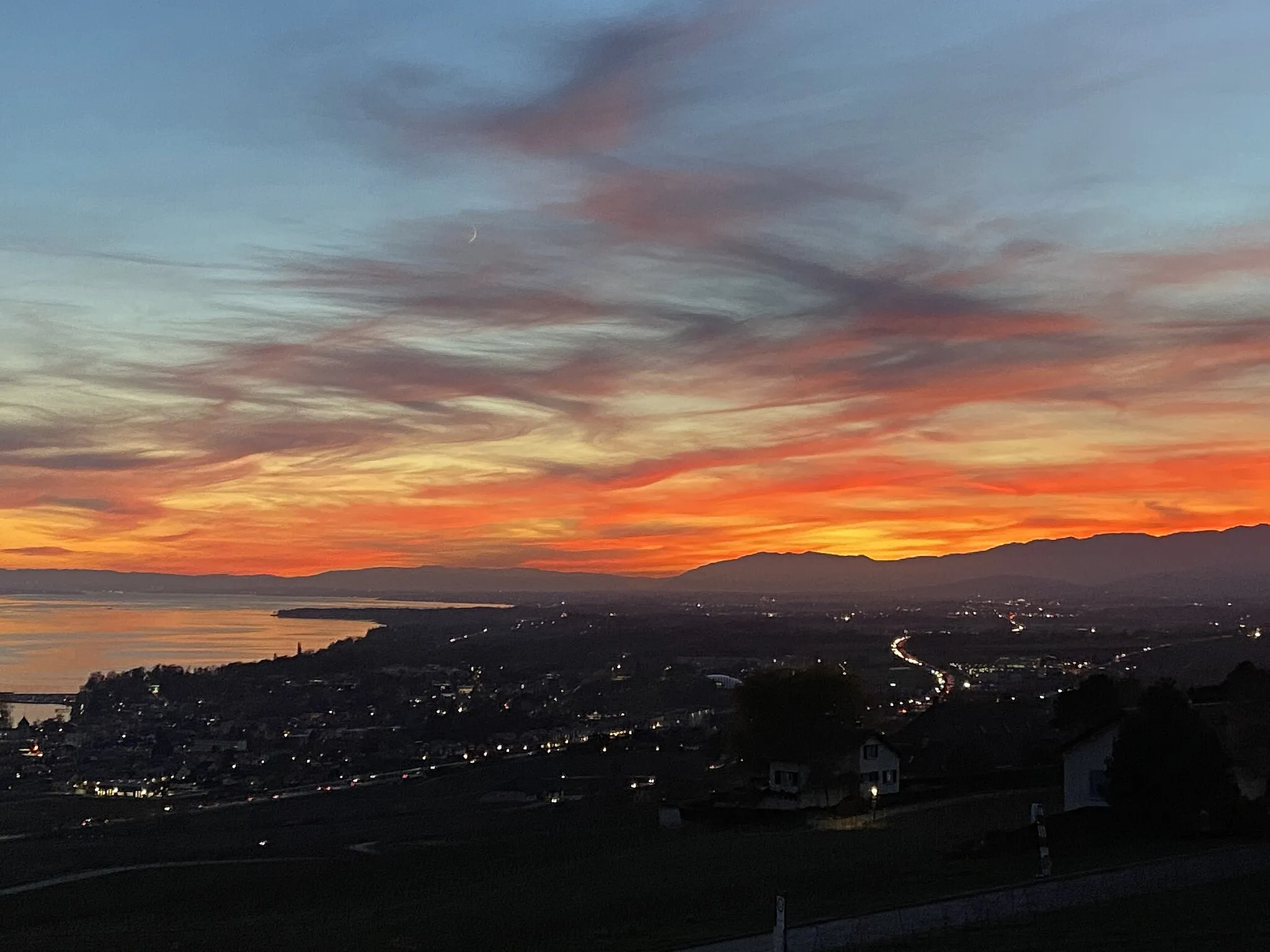 Photo showing: Sunset on la Côte