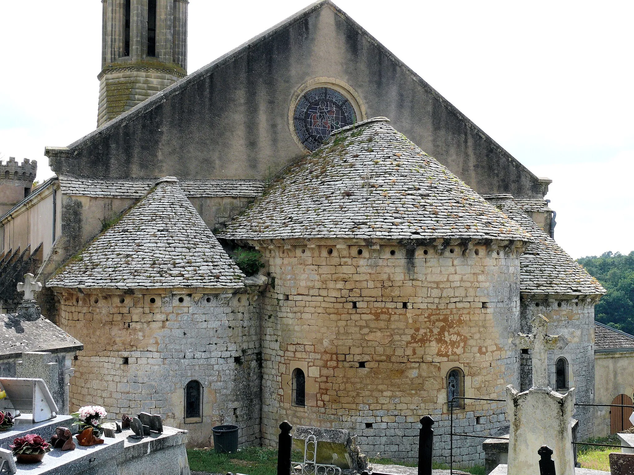 Photo showing: Cuzorn - Eglise Saint-Martin - Chevet roman