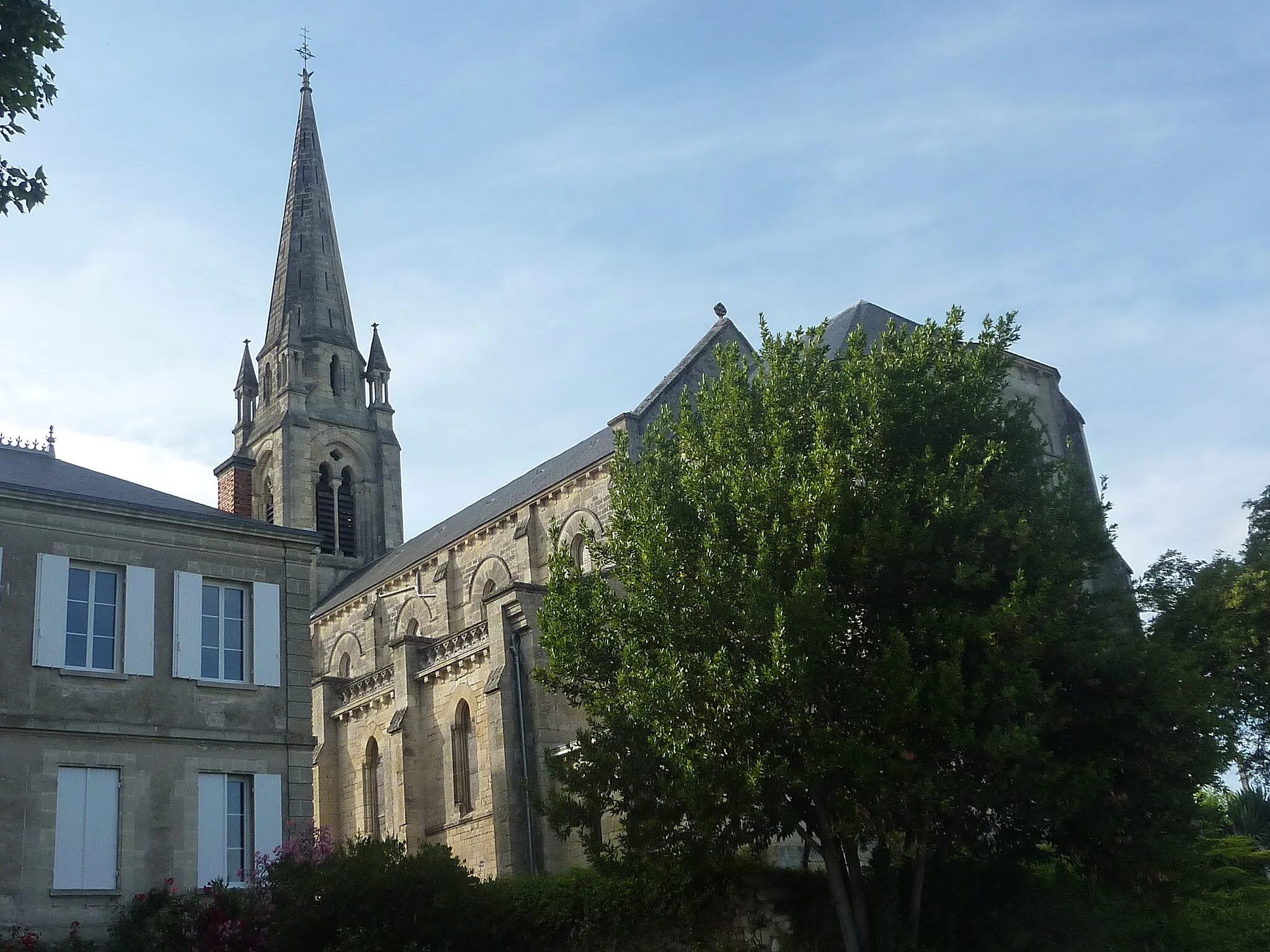 Photo showing: Church of Saint-Yzans-de-Médoc, Gironde, France