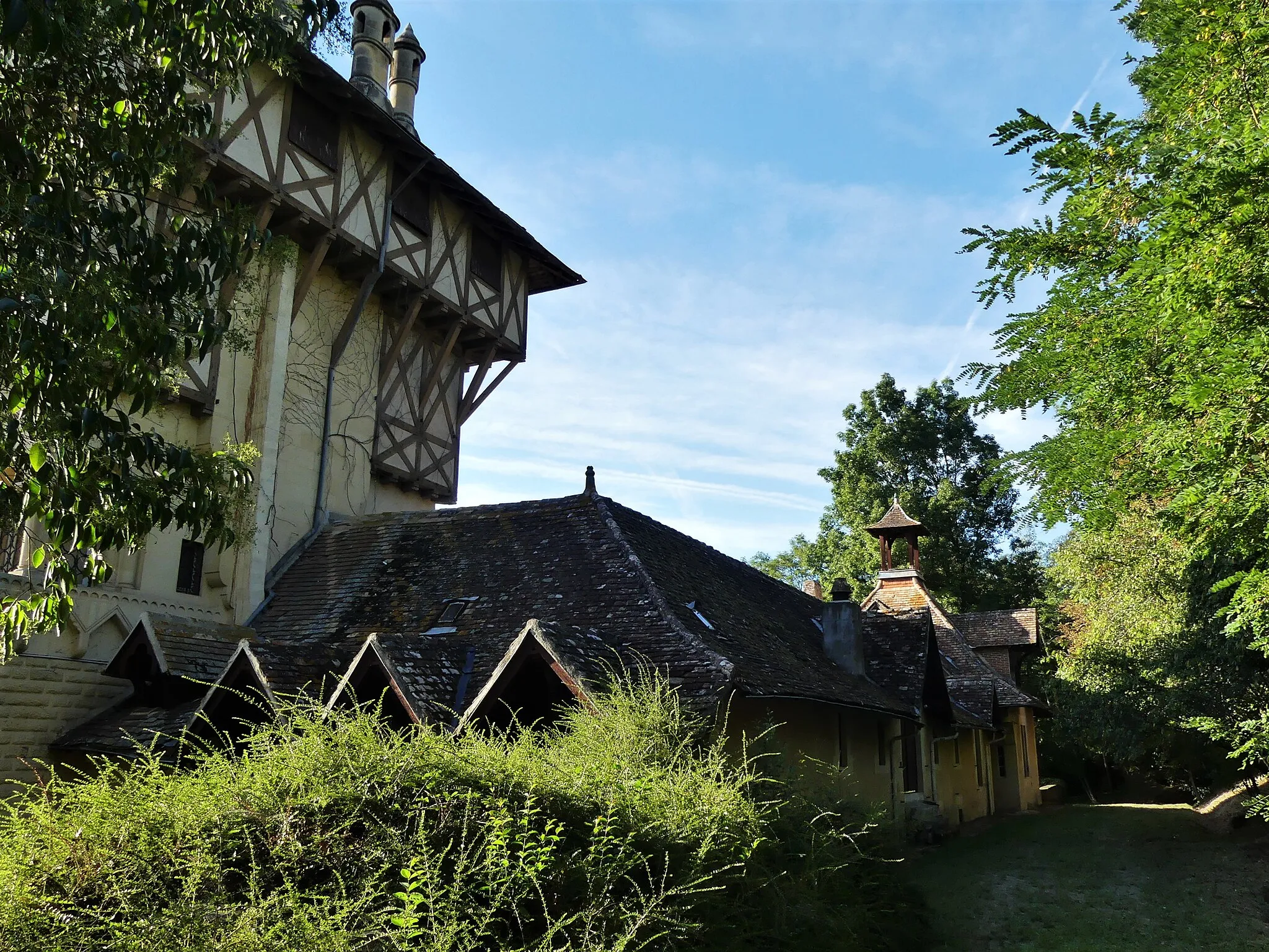 Photo showing: Le château de Mounet-Sully, Bergerac, Dordogne, France.