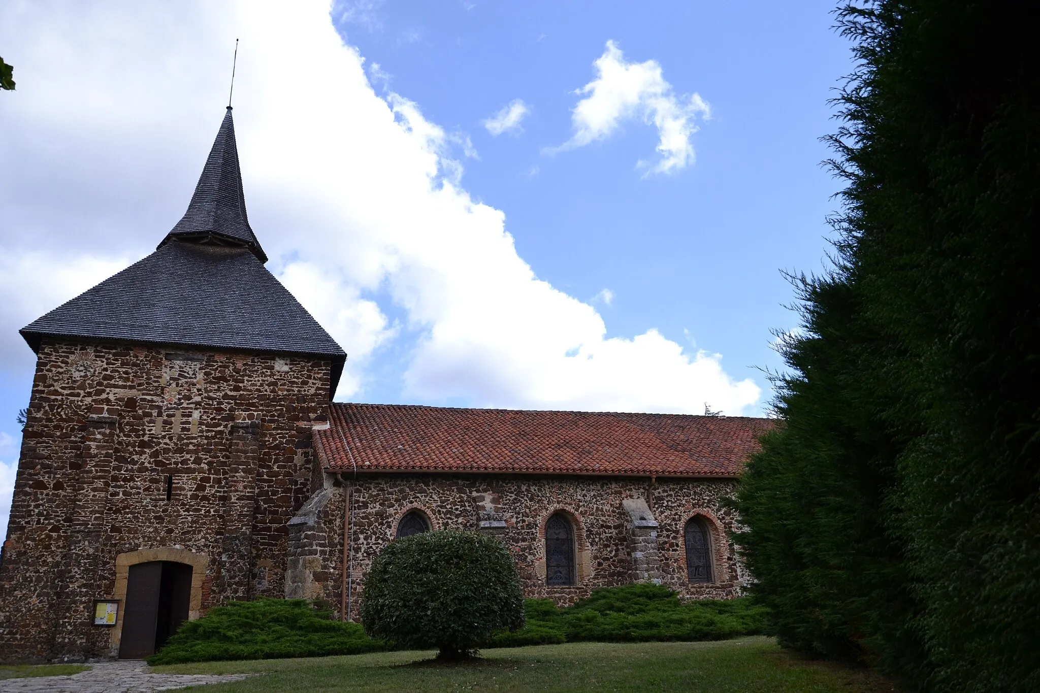Photo showing: Église Saint-Jean-Baptiste de Mézos