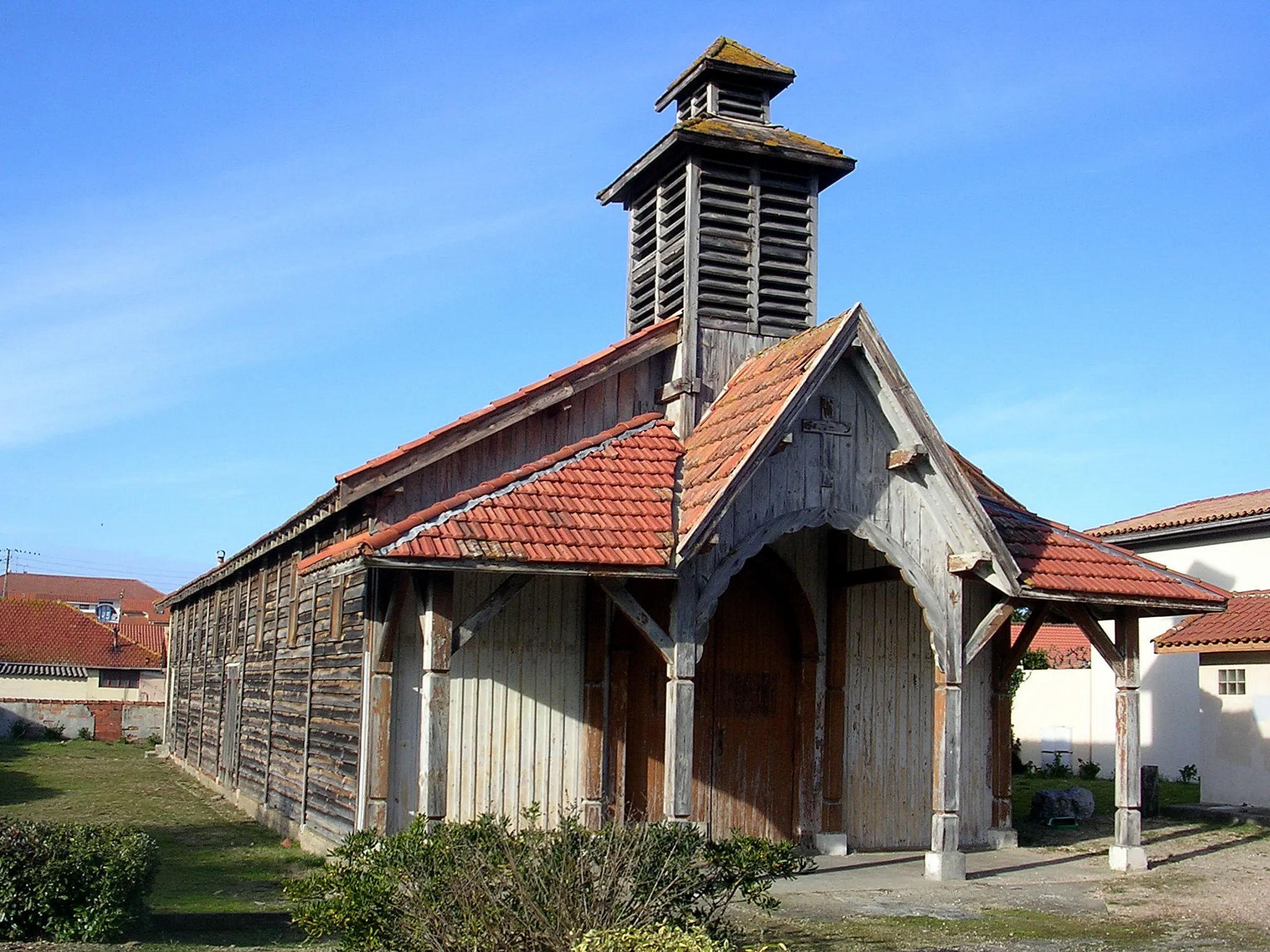 Photo showing: Ancienne chapelle en bois de Mimizan-plage, dans le département français des Landes, bâtie ne 1896