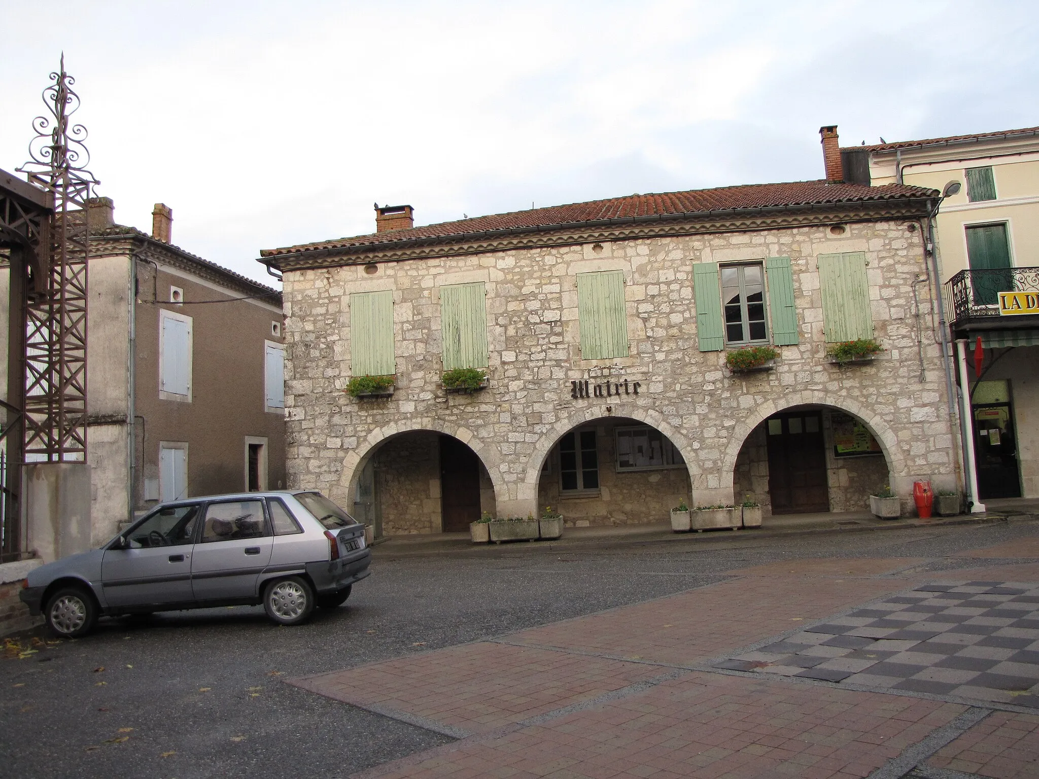 Photo showing: Bourg-de-Visa la mairie