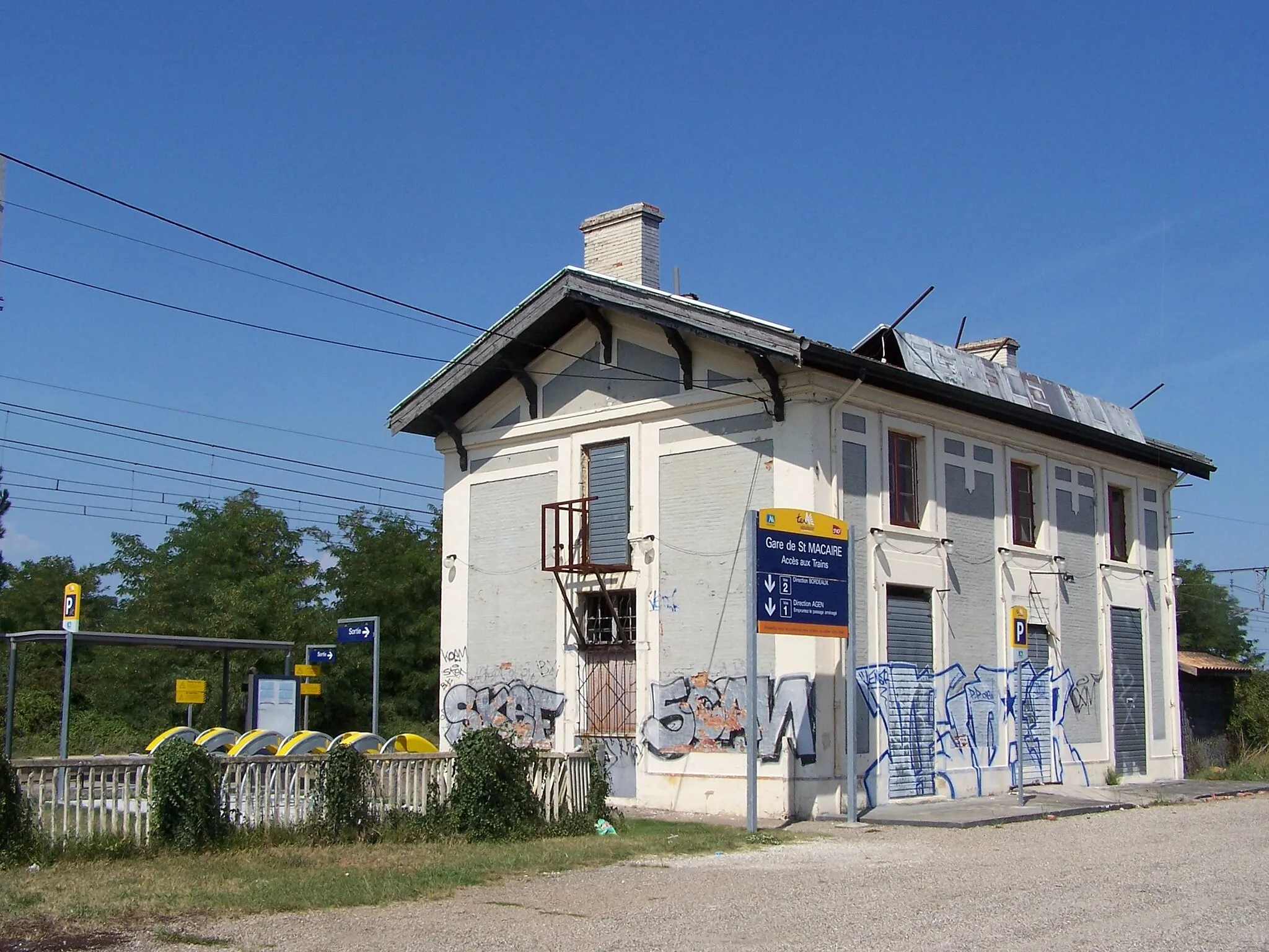 Photo showing: Train station of Saint-Macaire (Gironde, France)