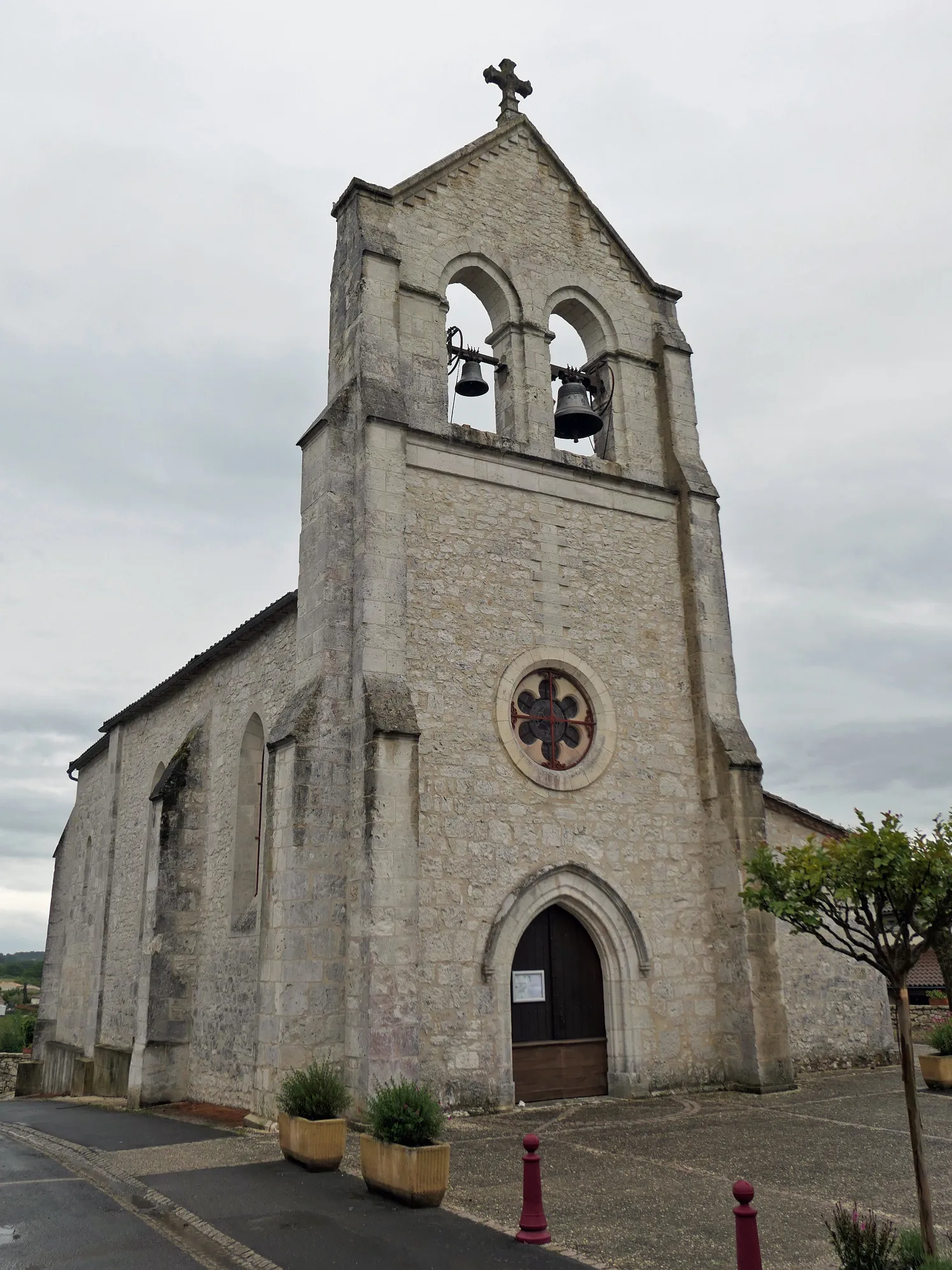 Photo showing: Église Saint-Jean-Baptiste de Singleyrac