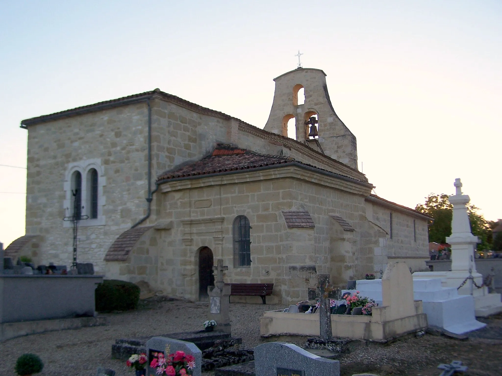 Photo showing: Saint John the Baptist church of Puysserampion (Lot-et-Garonne, France)