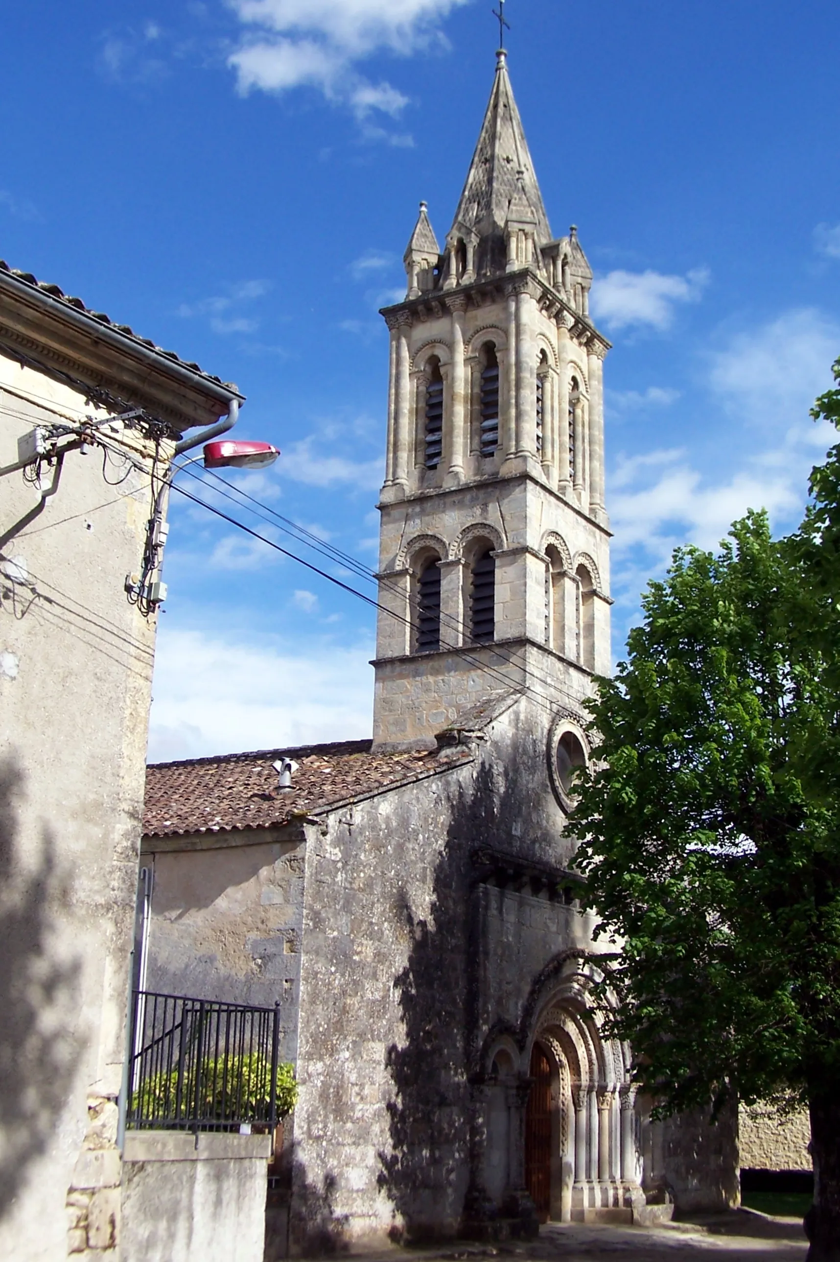 Photo showing: Church Saint-Martin of Cérons (Gironde, France)