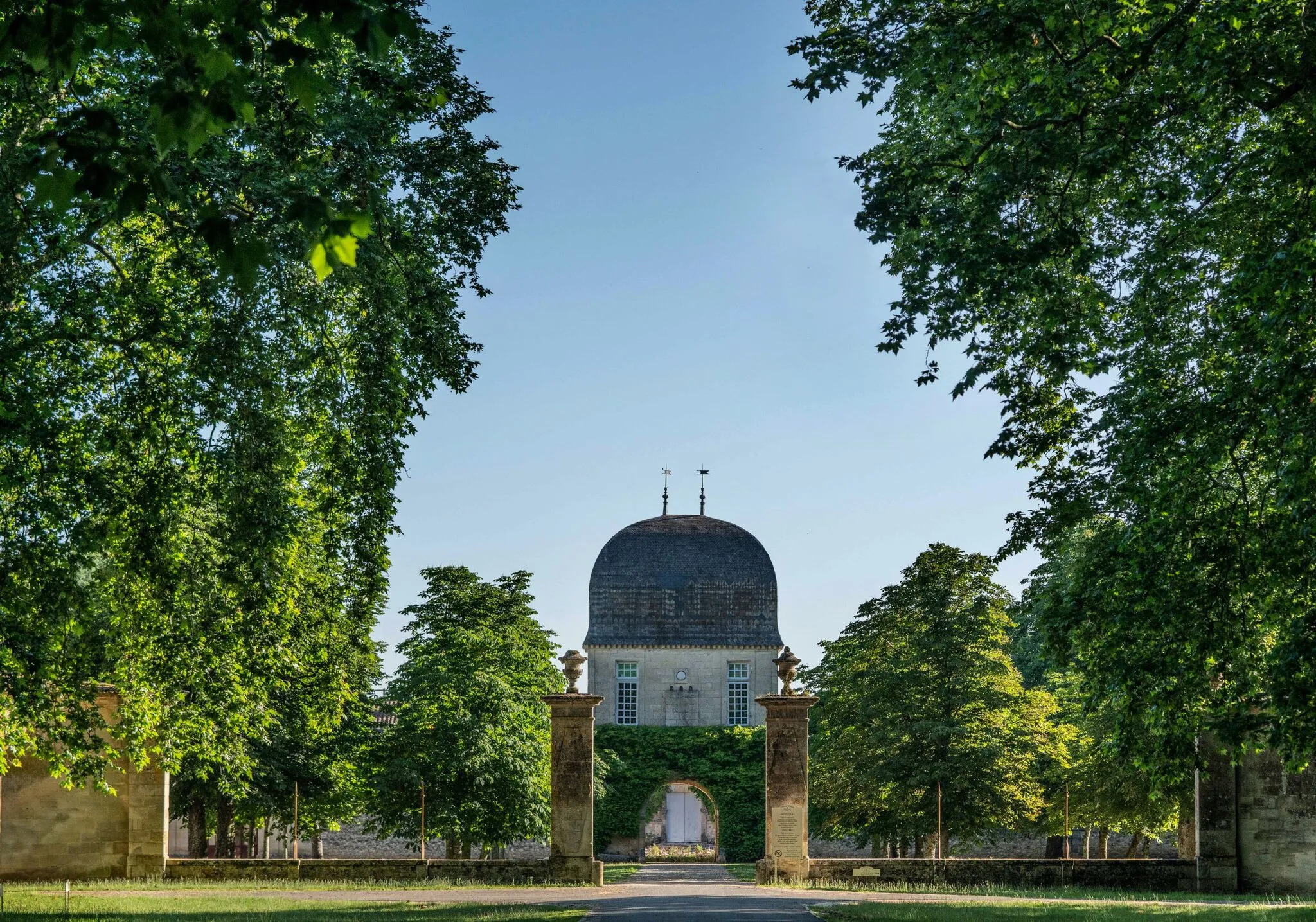 Photo showing: Façade sud de Château de Sales