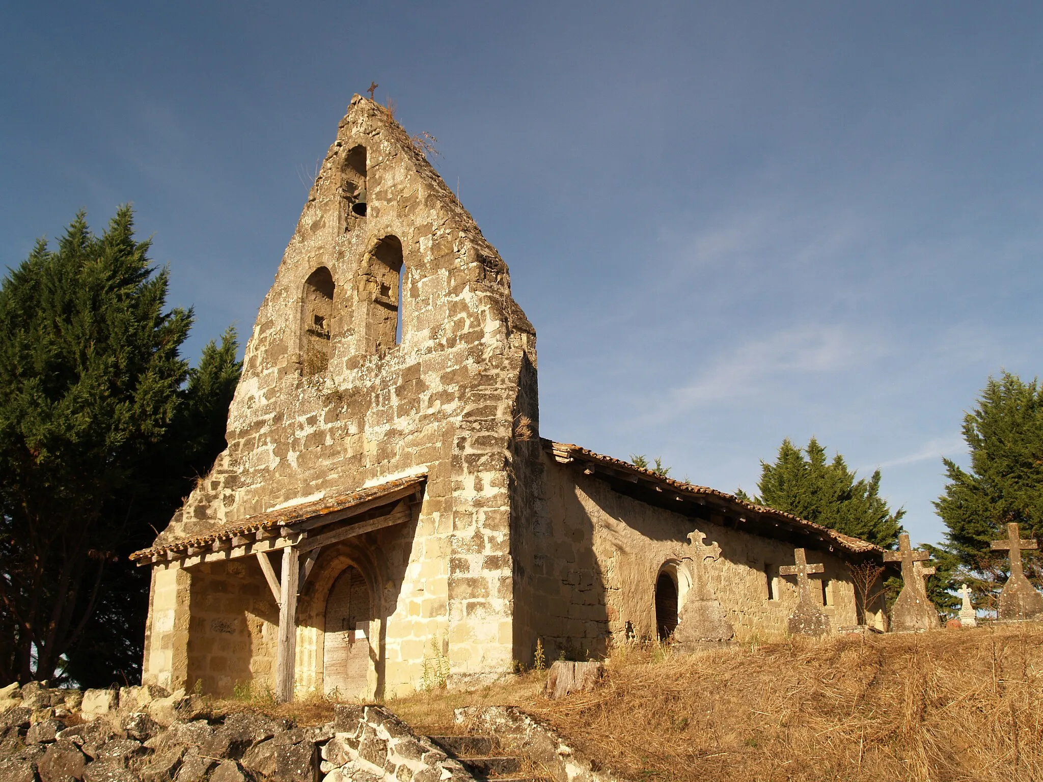 Photo showing: This building is inscrit au titre des monuments historiques de la France. It is indexed in the base Mérimée, a database of architectural heritage maintained by the French Ministry of Culture, under the reference PA47000026 .