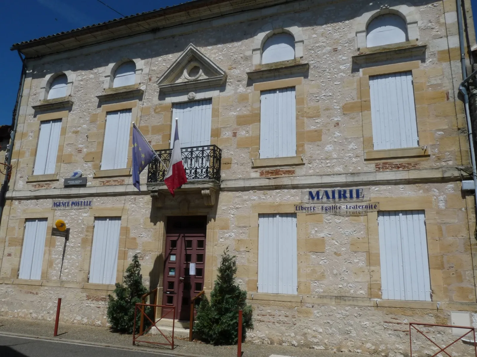 Photo showing: Mairie d'Eynesse, Gironde, France