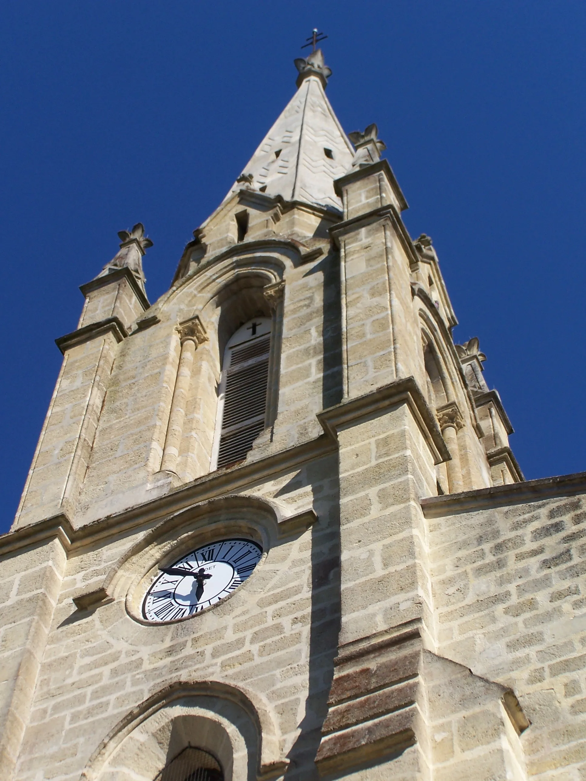 Photo showing: Saint Magne church of Saint-Magne (Gironde, France)