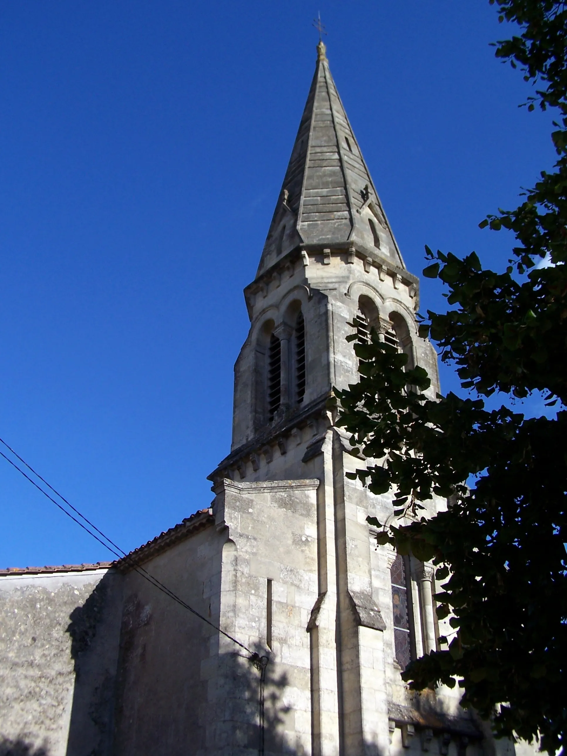Photo showing: Saint Martin church of Villenave-de-Rions (Gironde, France)