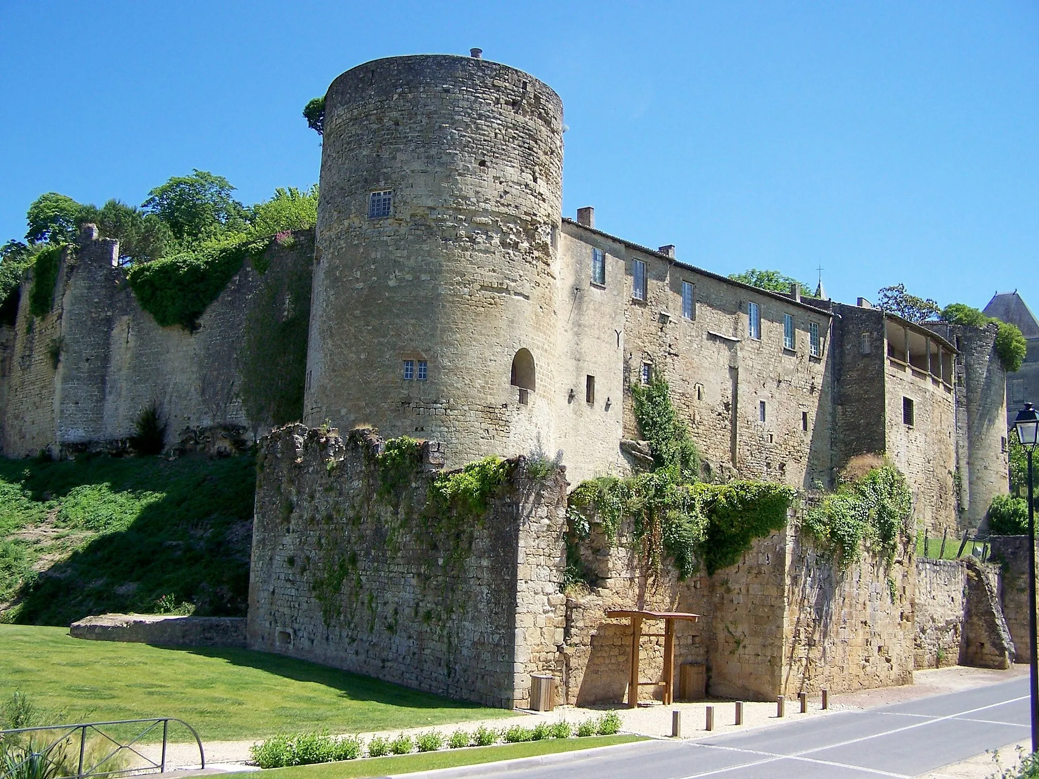 Photo showing: Castle of La Réole (Gironde, France)