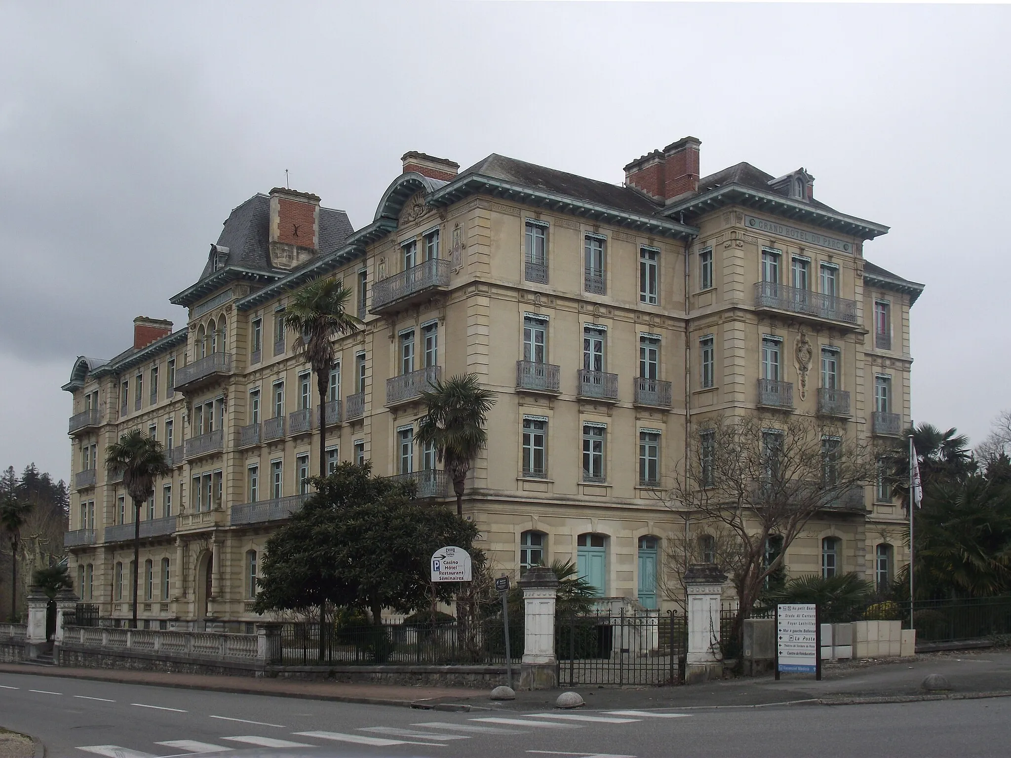 Photo showing: Hotel-casino du Parc (Salies-de-Béarn, Pyrénées-Atlantiques, France)