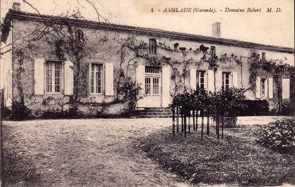 Photo showing: Anglade - Domaine Robert
