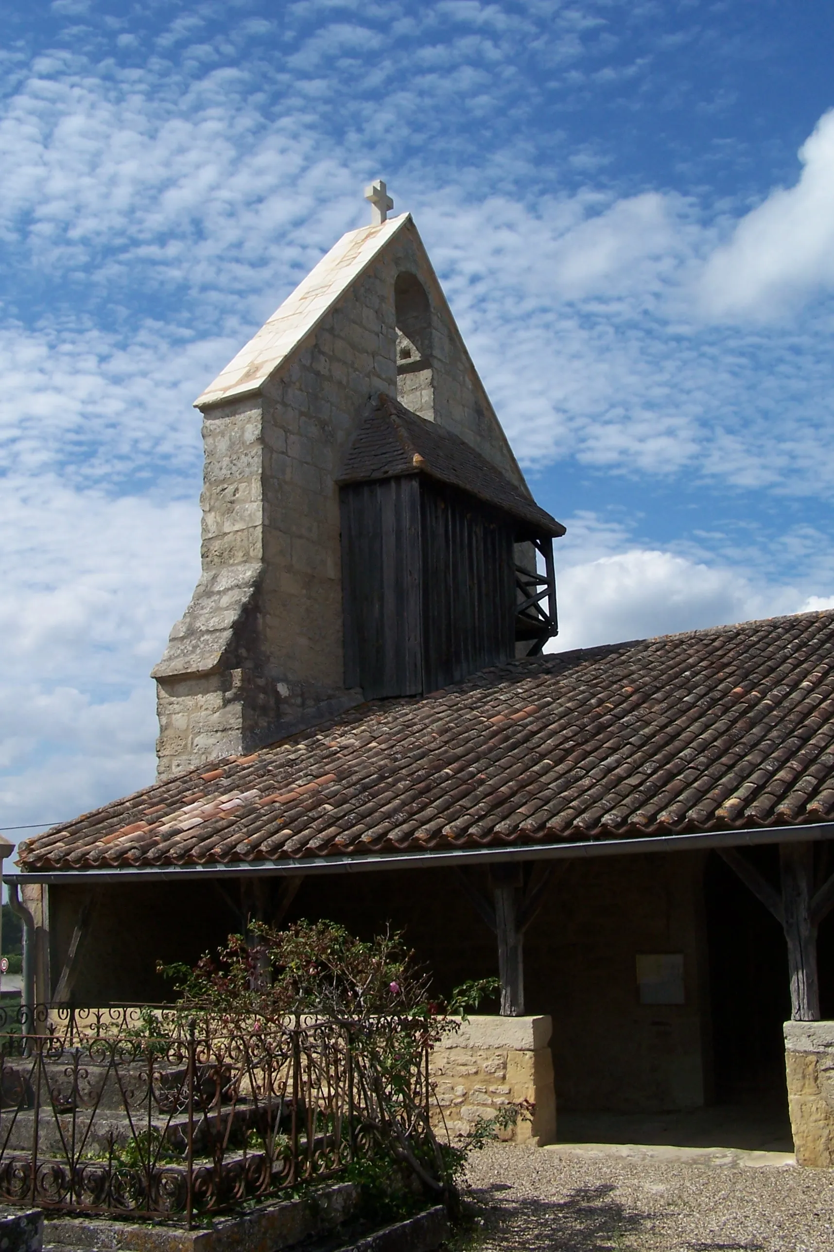 Photo showing: Church of Morizès (Gironde, France)