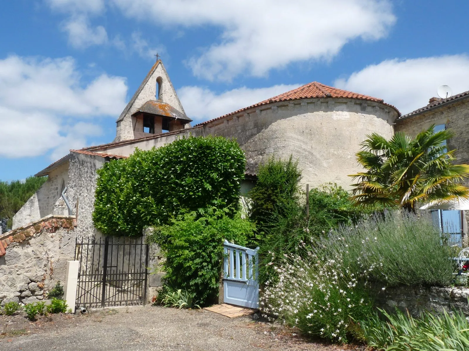 Photo showing: église Sainte-Radegonde et Sainte Christine d'Anzex, Lot-et-Garonne, France