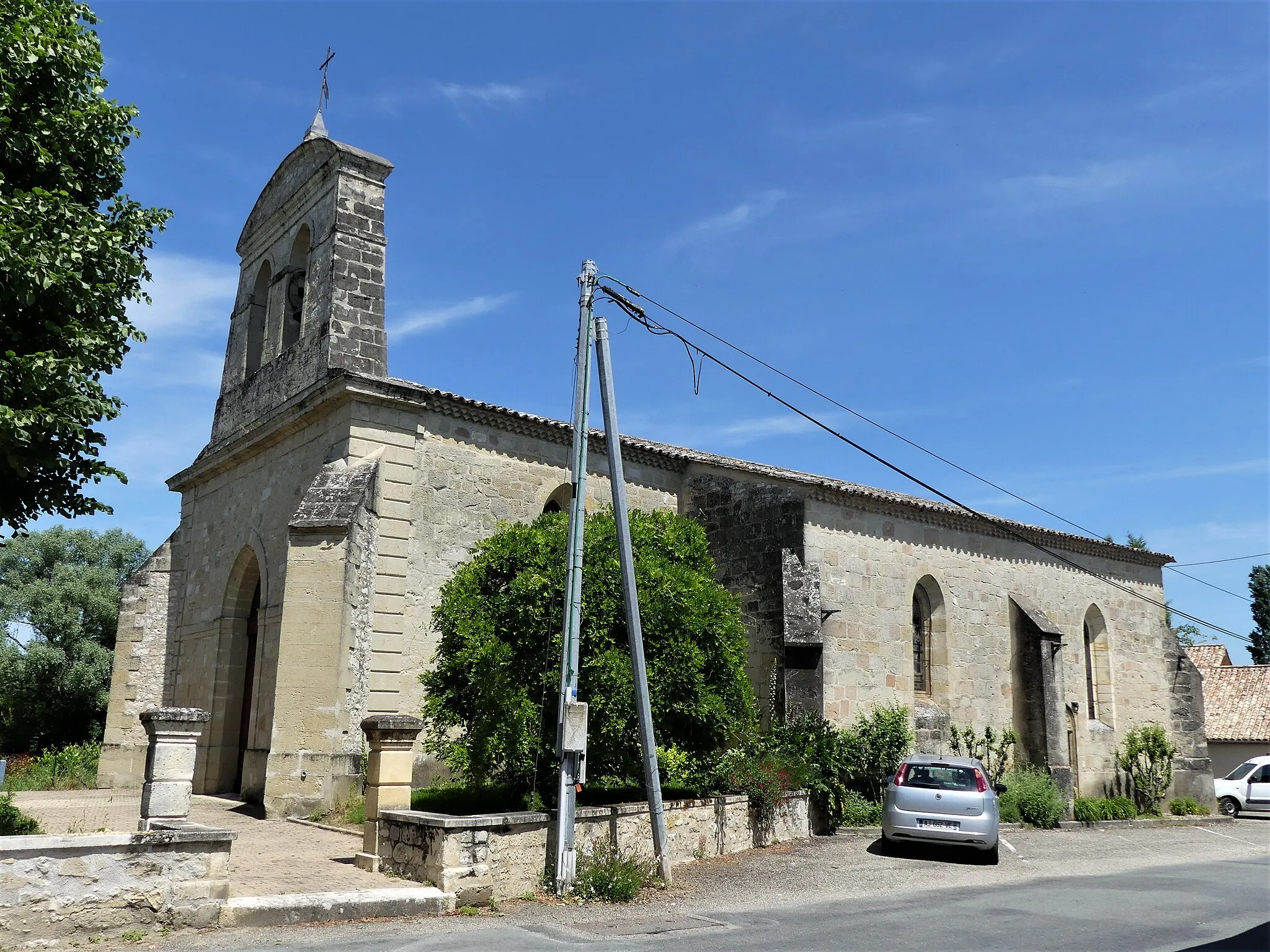 Photo showing: La façade sud de l'église de Montauriol, Lot-et-Garonne, France.