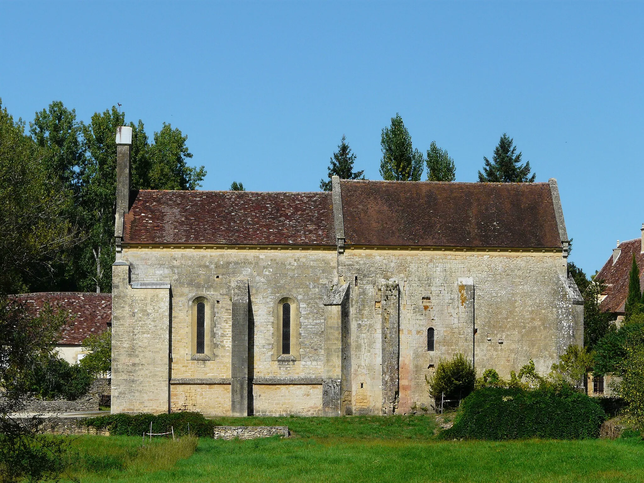 Photo showing: L'église Sainte-Anne de Pezuls, Dordogne, France.