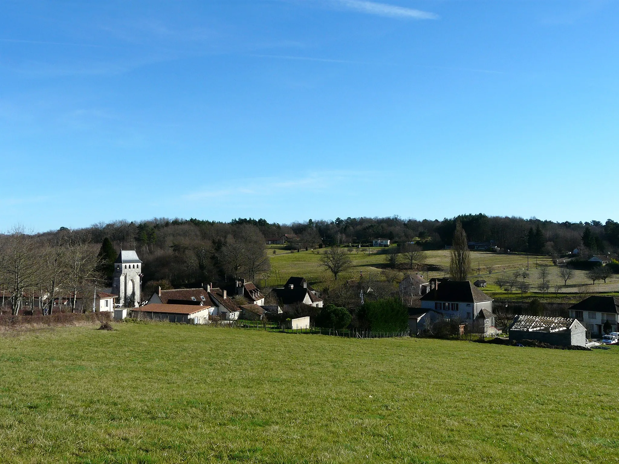 Photo showing: Le bourg de Saint-Antoine-d'Auberoche, Dordogne, France.