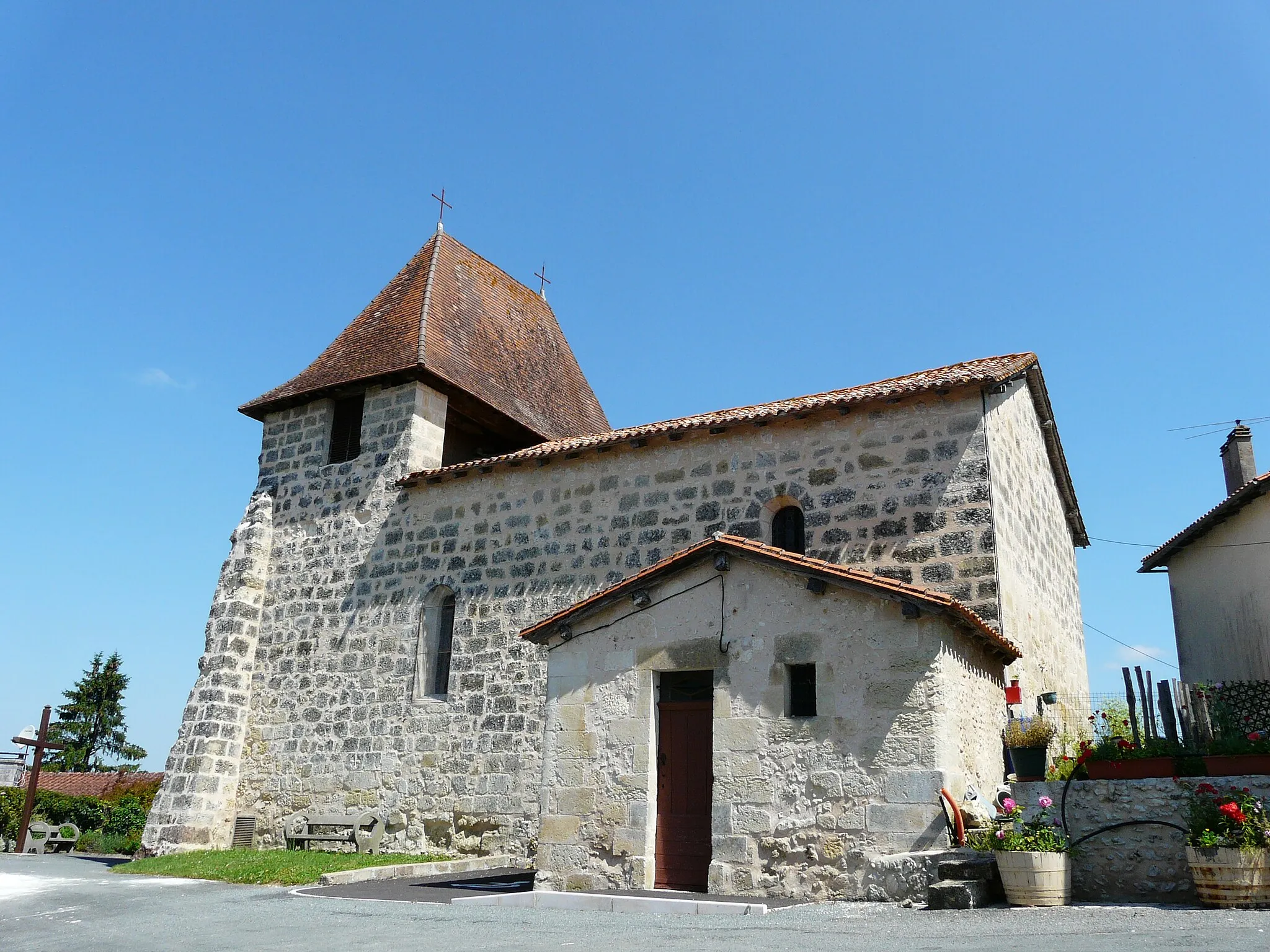 Photo showing: L'église Saint-Sulpice, Saint-Sulpice-de-Roumagnac, Dordogne, France.