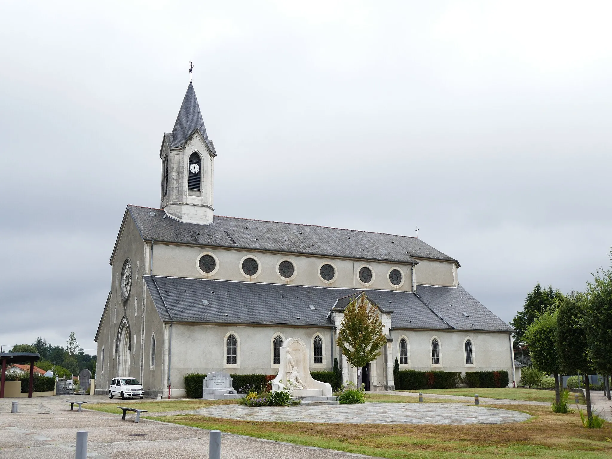 Photo showing: Our Lady of the Assumption's church in Jurançon (Pyrénées-Atlantiques, Nouvelle-Aquitaine, France).