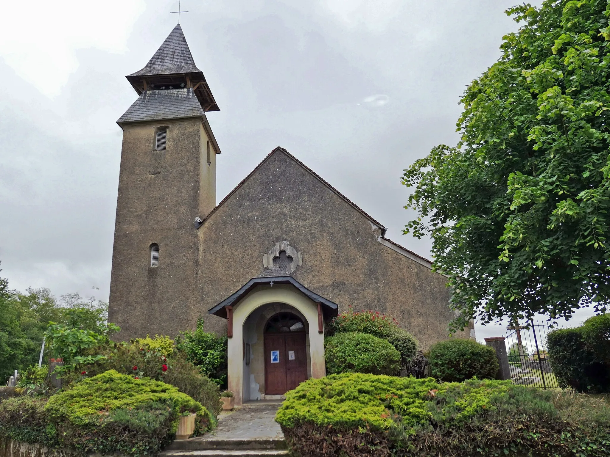 Photo showing: Église Saint-Jacques-le-Majeur de Pomps