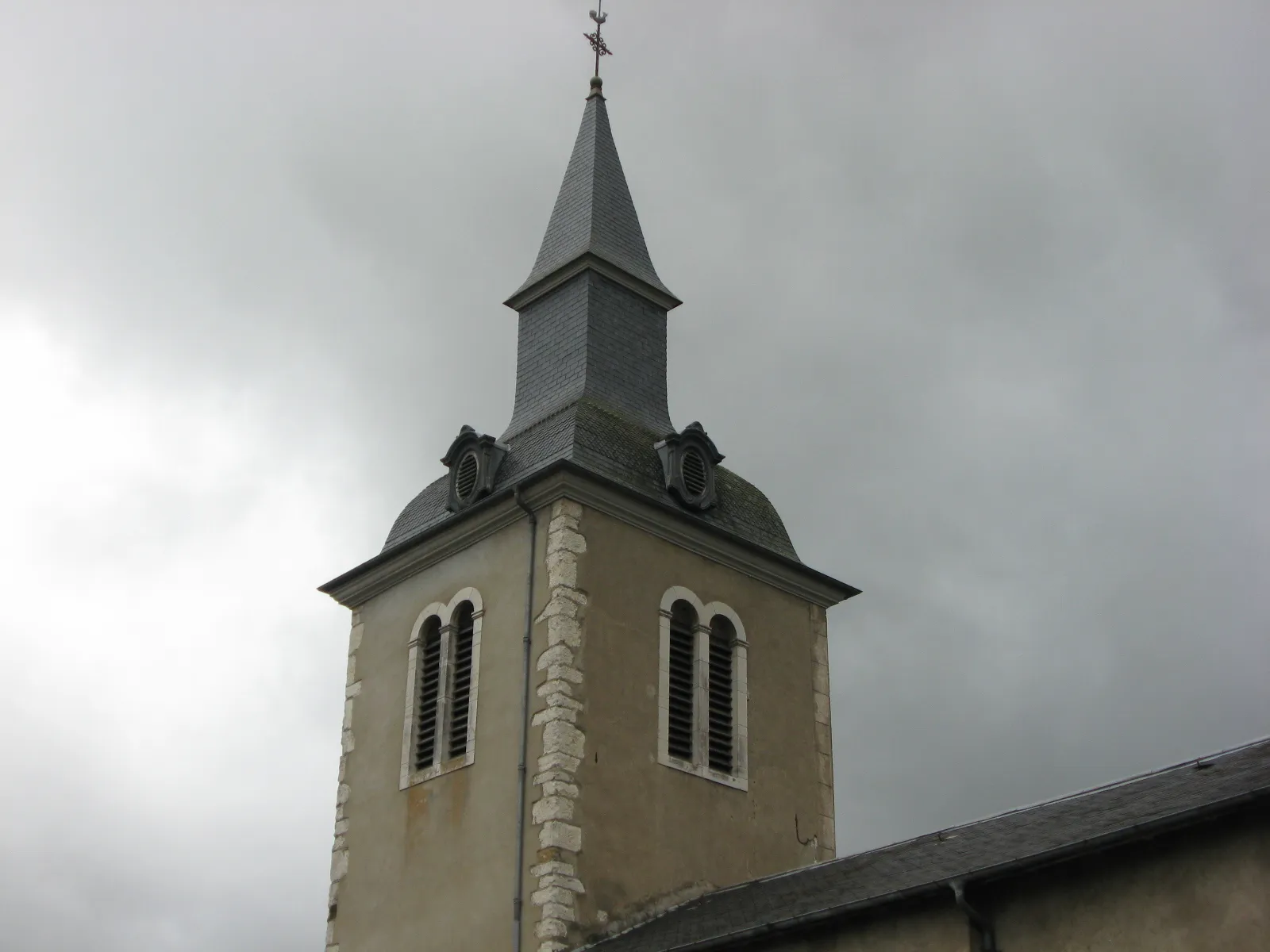 Photo showing: Clocher de l'église d'Escos (Pyrénées-Atlantiques) (Pyrénées).