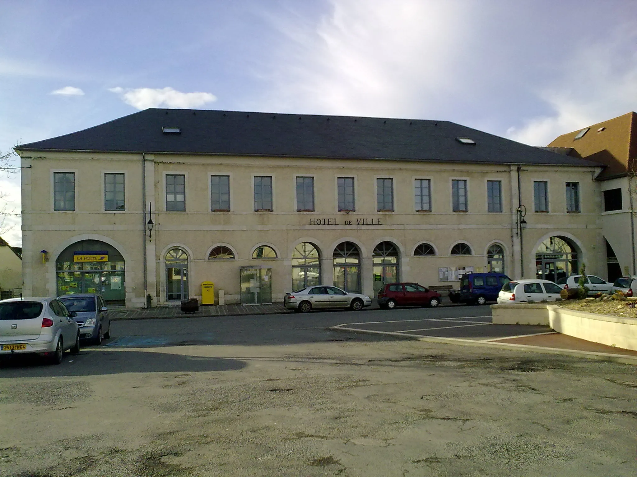 Photo showing: Mairie de Lembeye